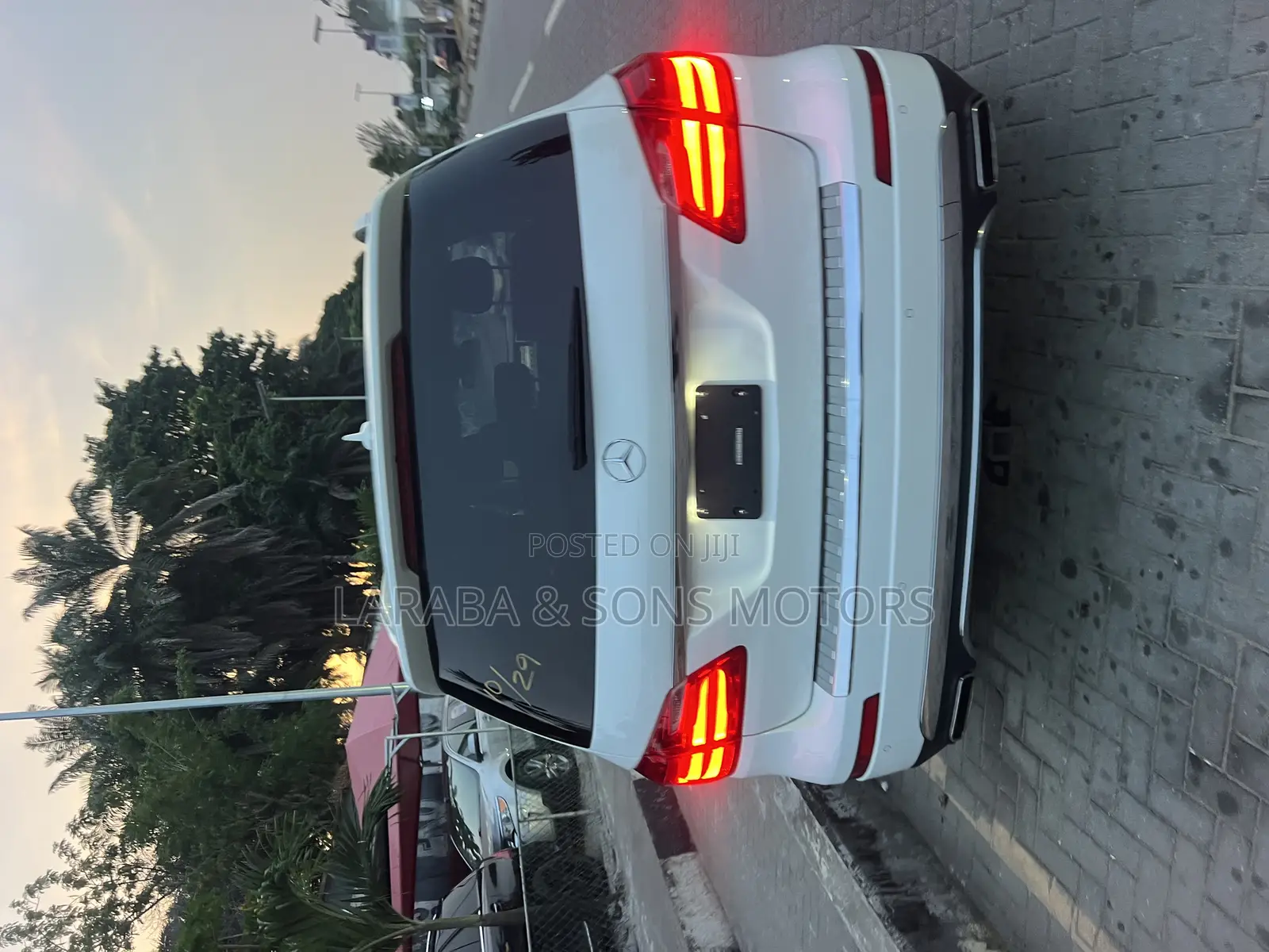 Mercedes-Benz GLS-Class GLS350d 4Matic 2017 White