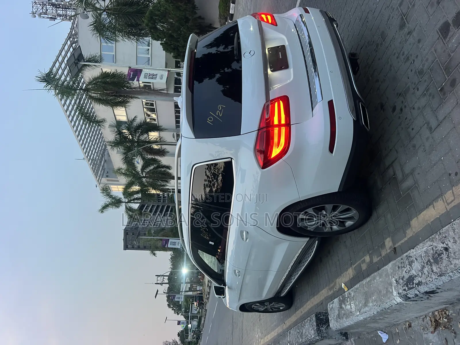 Mercedes-Benz GLS-Class GLS350d 4Matic 2017 White