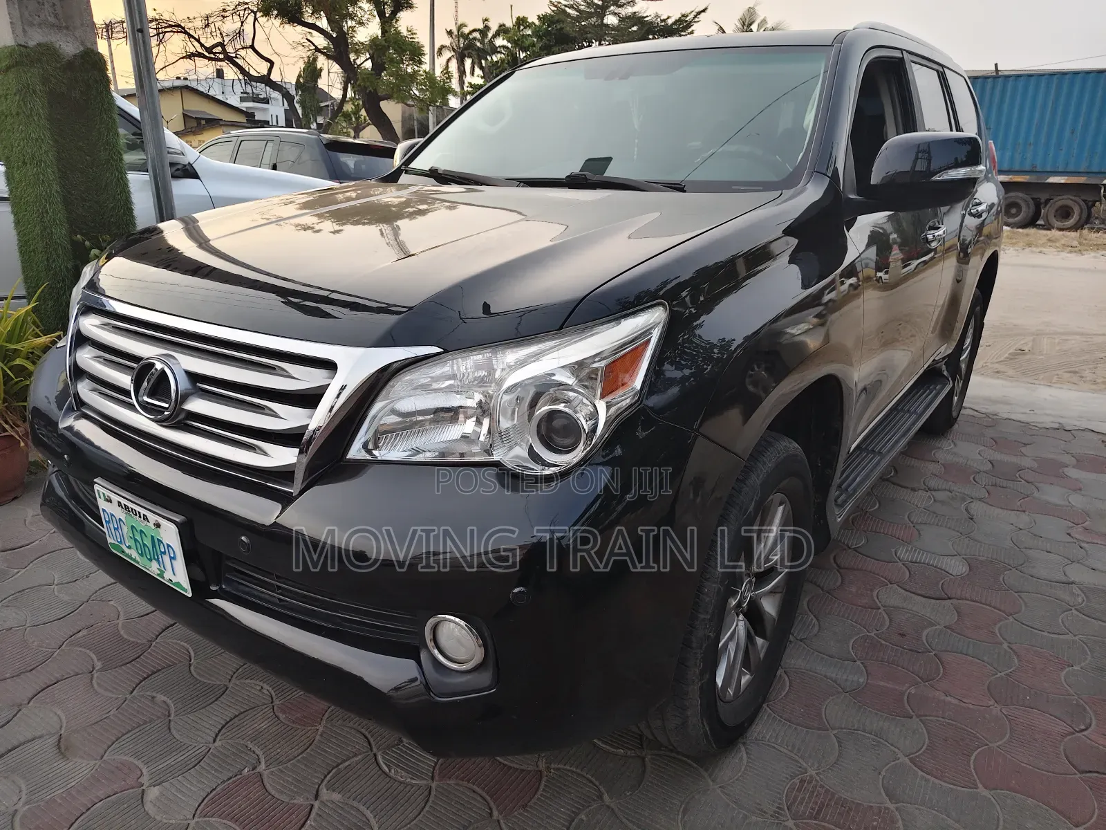 Lexus GX 2012 Brown
