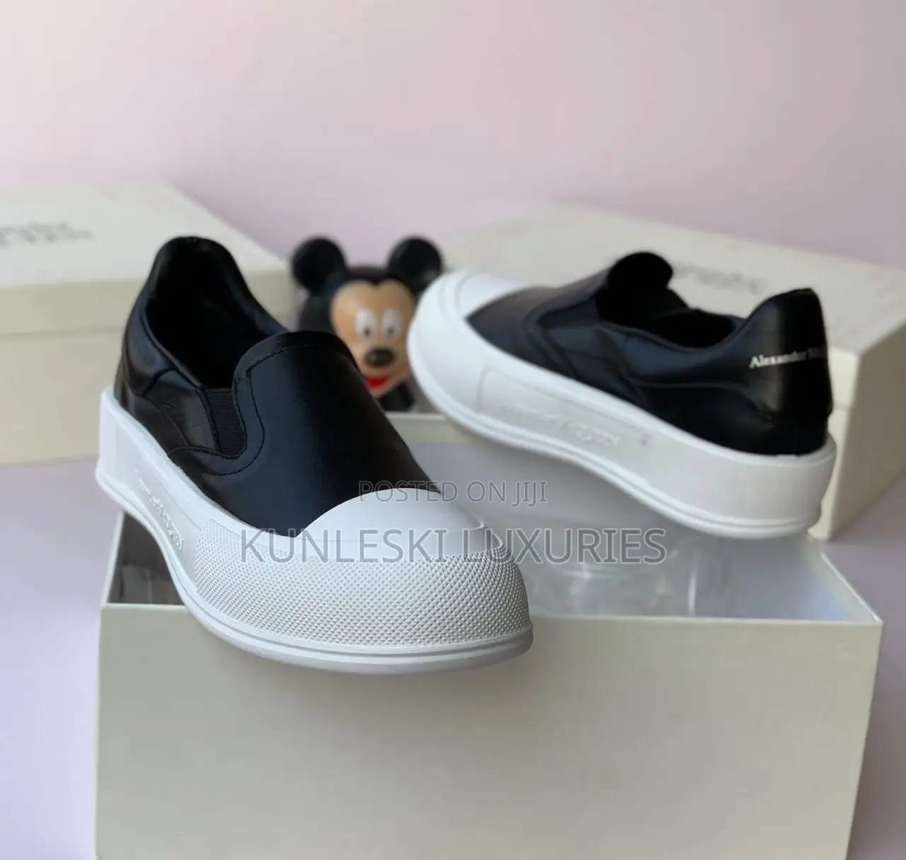 Original Alexander McQueen Leather White Sole Sneakers in 4 Colors