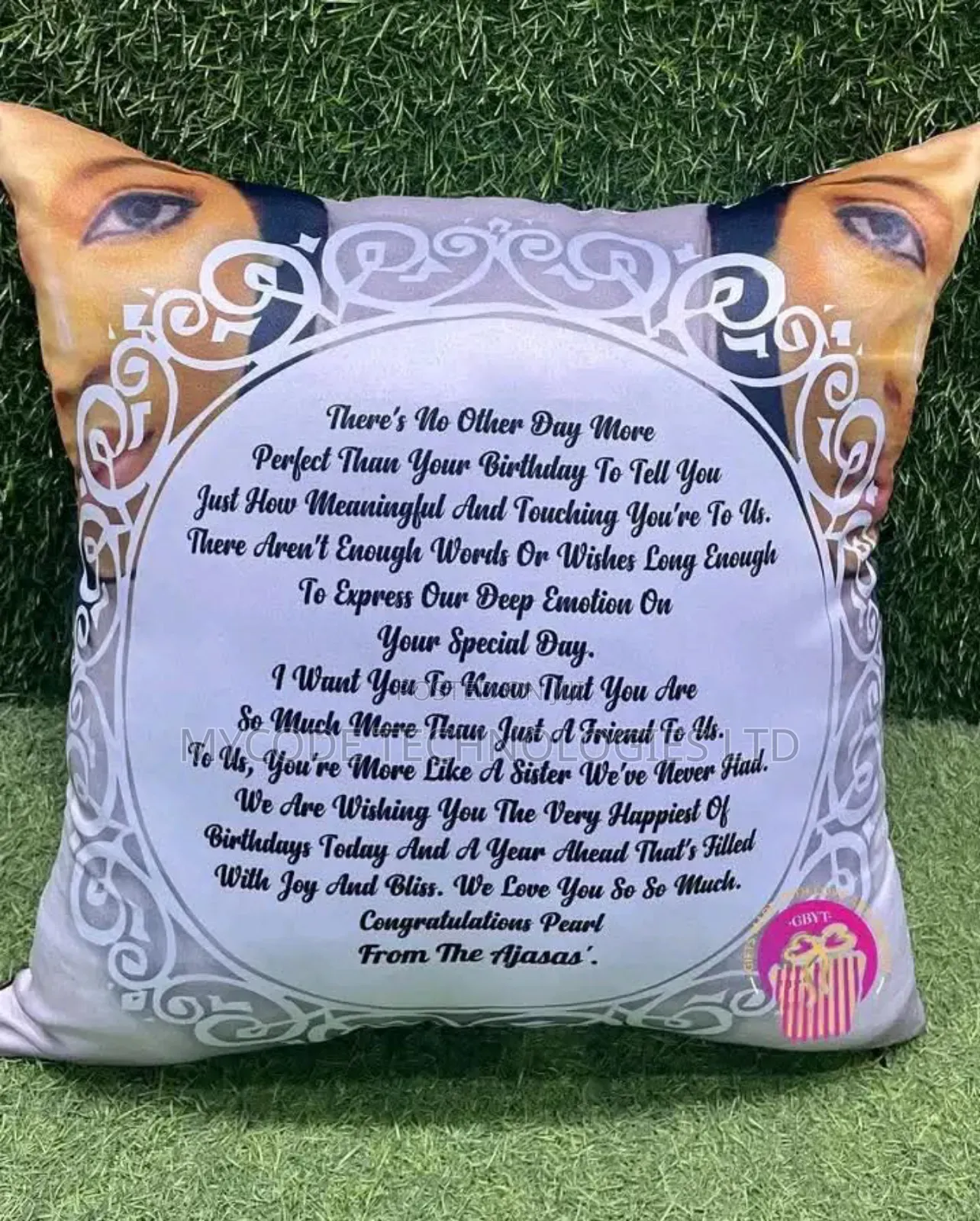 Custom Throw Pillow | Photo Pillow | Cushion Printing