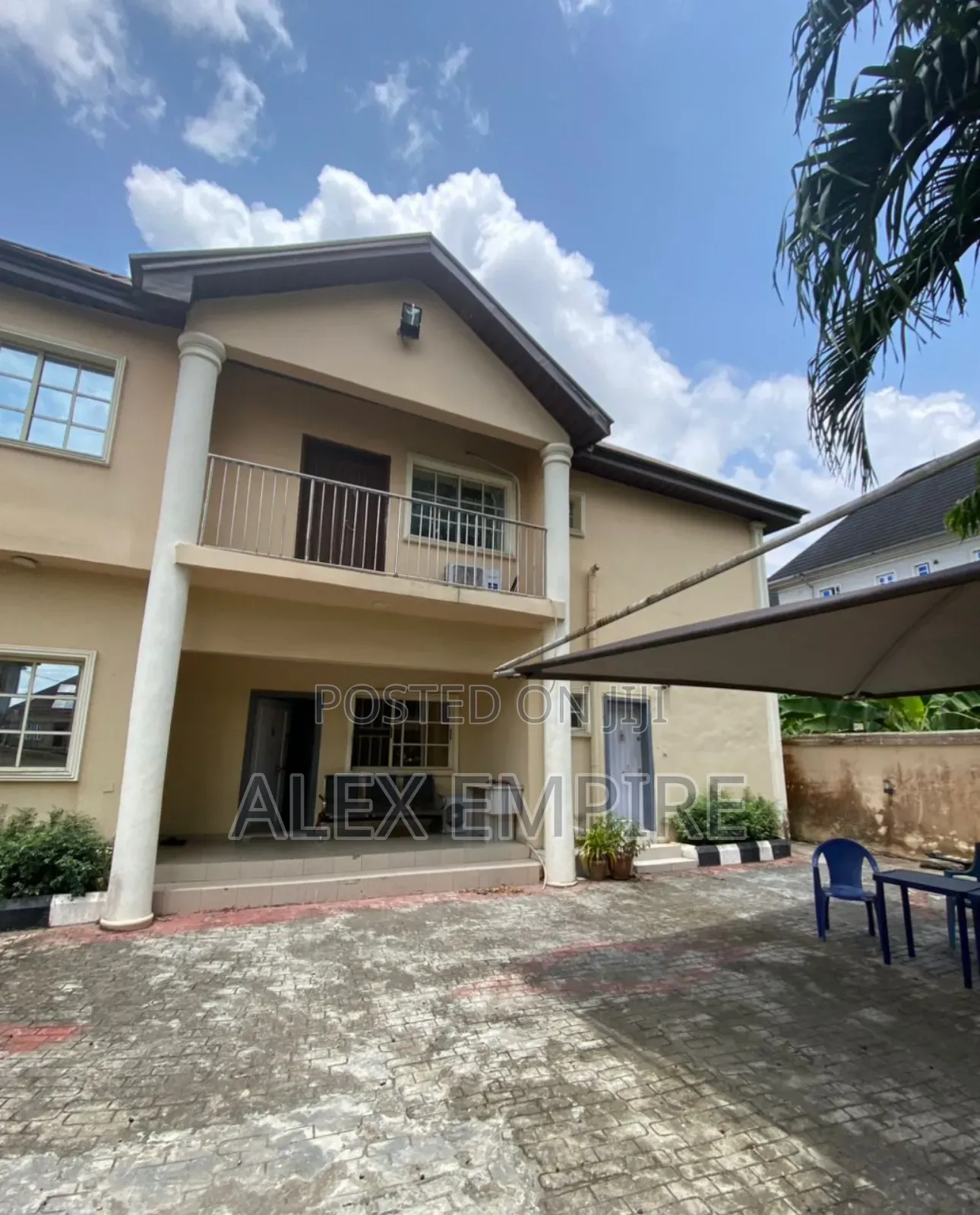 5bdrm Duplex in Ago Palace for rent