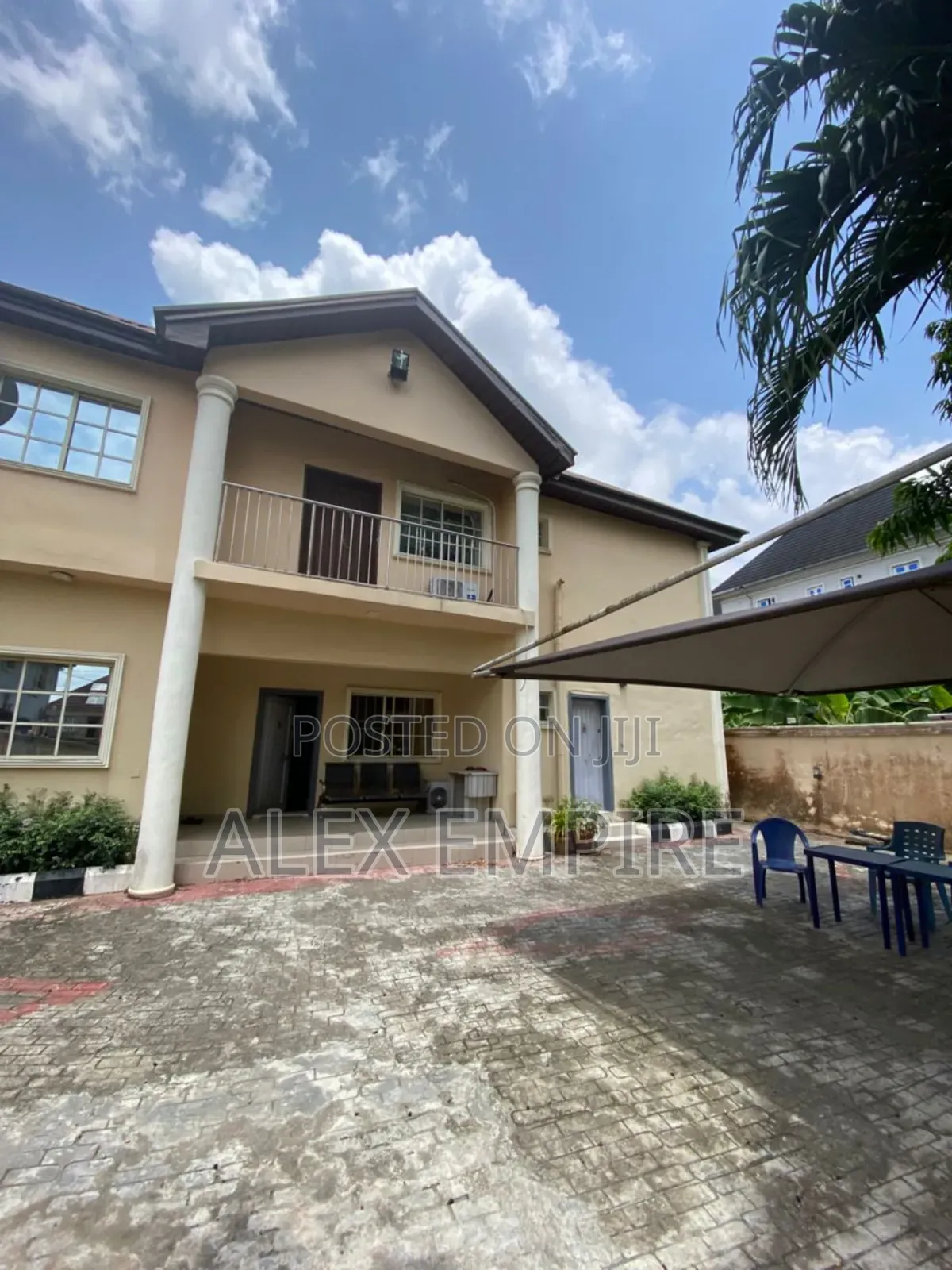 5bdrm Duplex in Ago Palace for rent