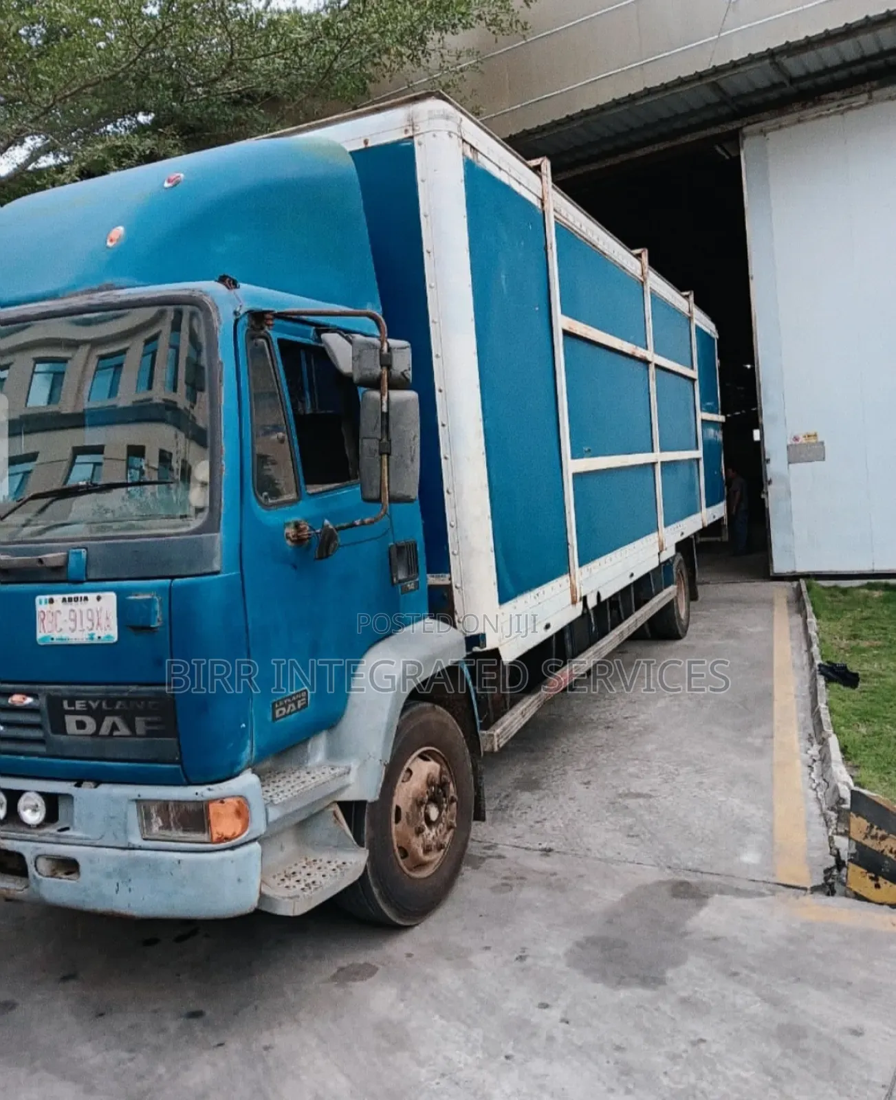 Cargo Truck Hire for Good Delivery