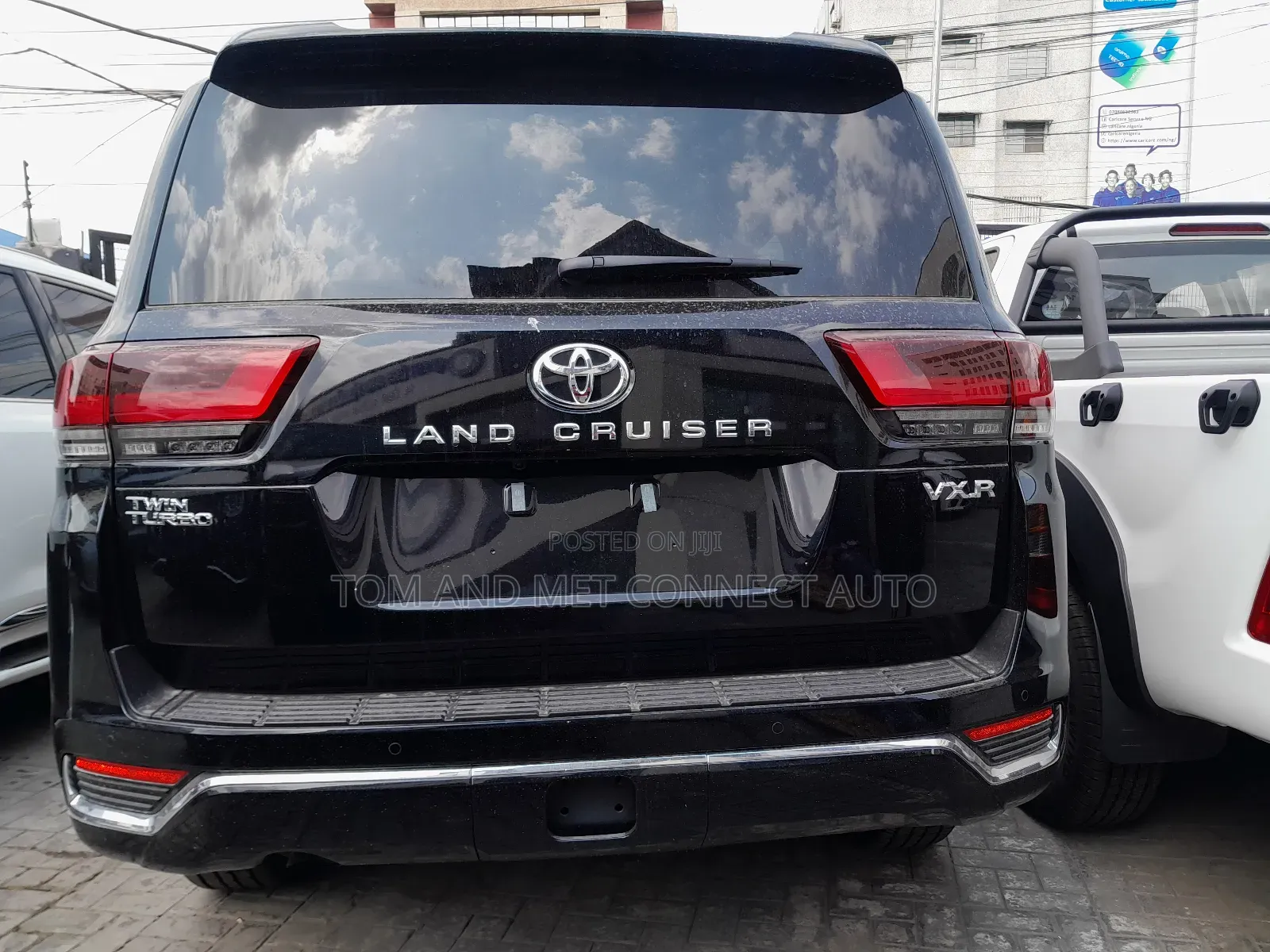 New Toyota Land Cruiser LC300 2025 Black