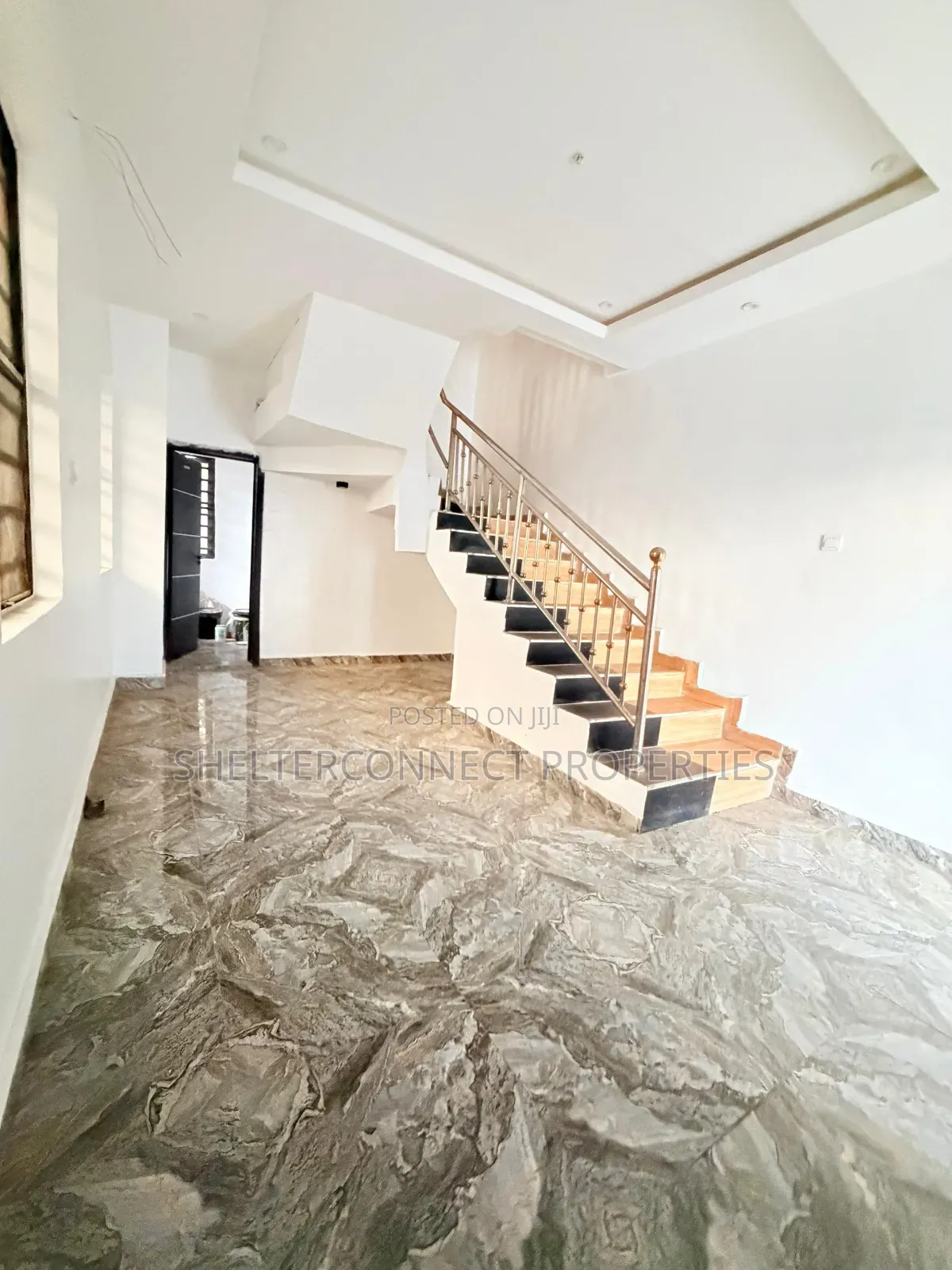 4bdrm Duplex in Papa Ajao / Surulere for sale