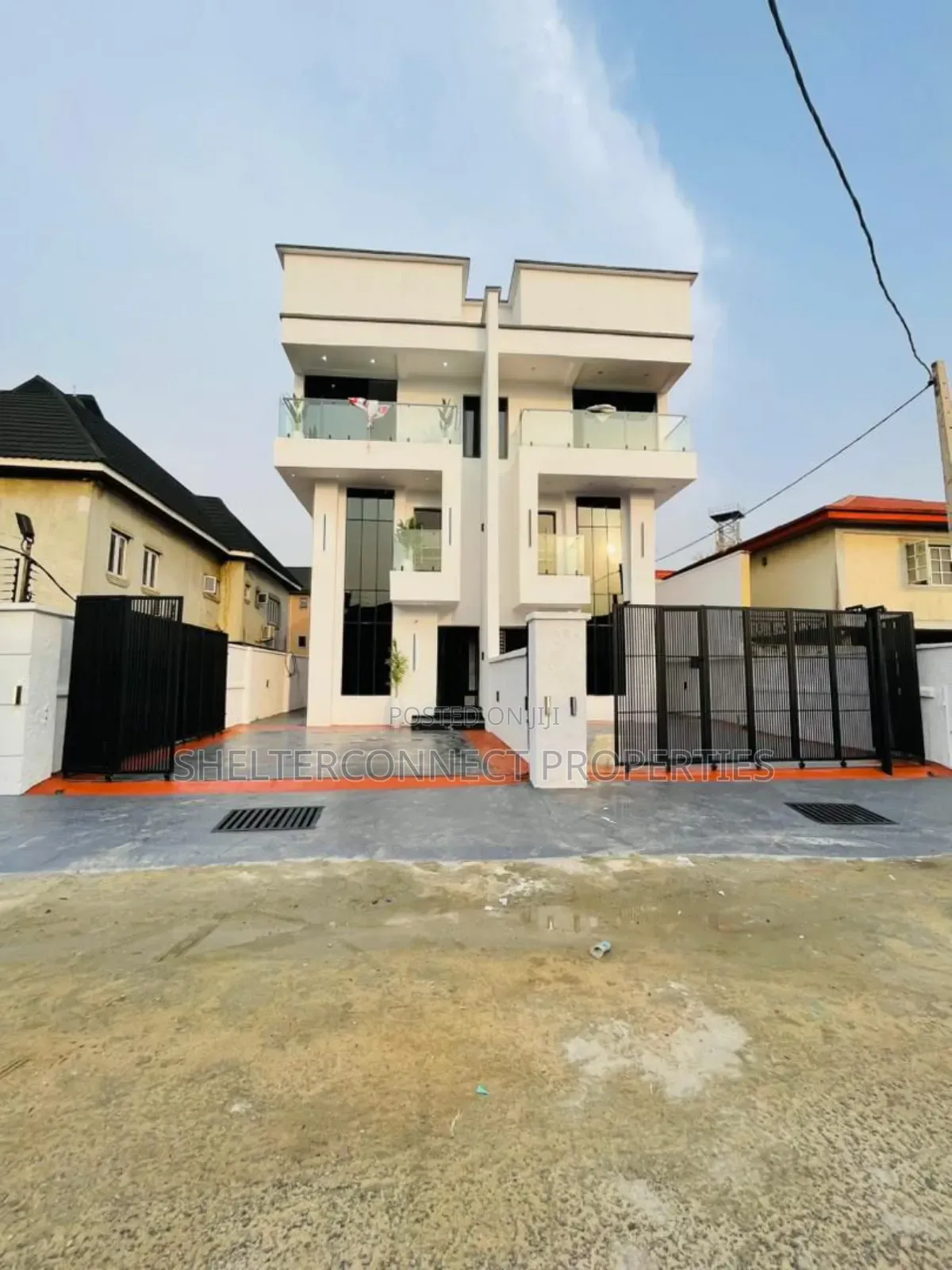 5bdrm Duplex in Adeniyi Jones for sale