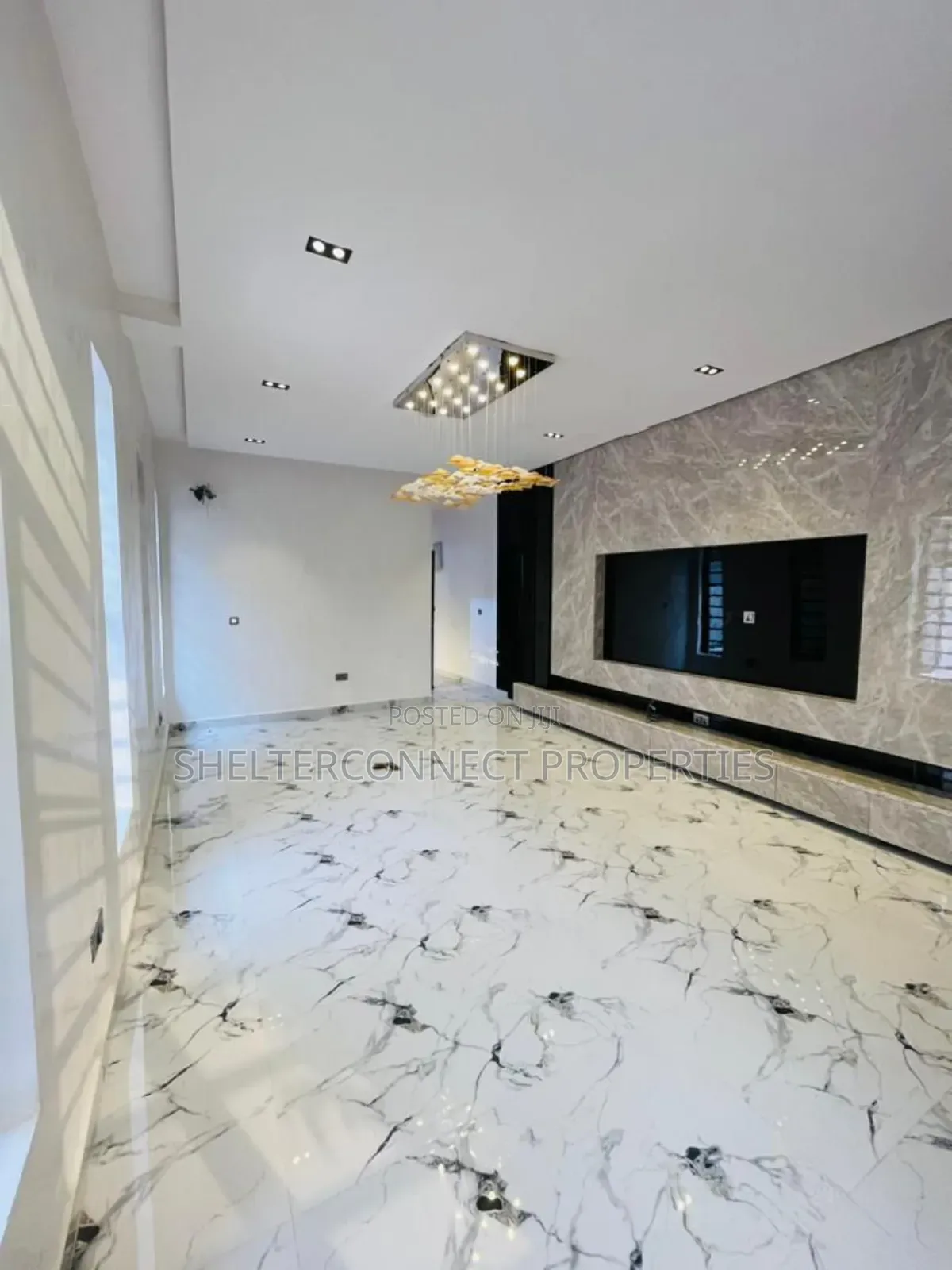 5bdrm Duplex in Adeniyi Jones for sale