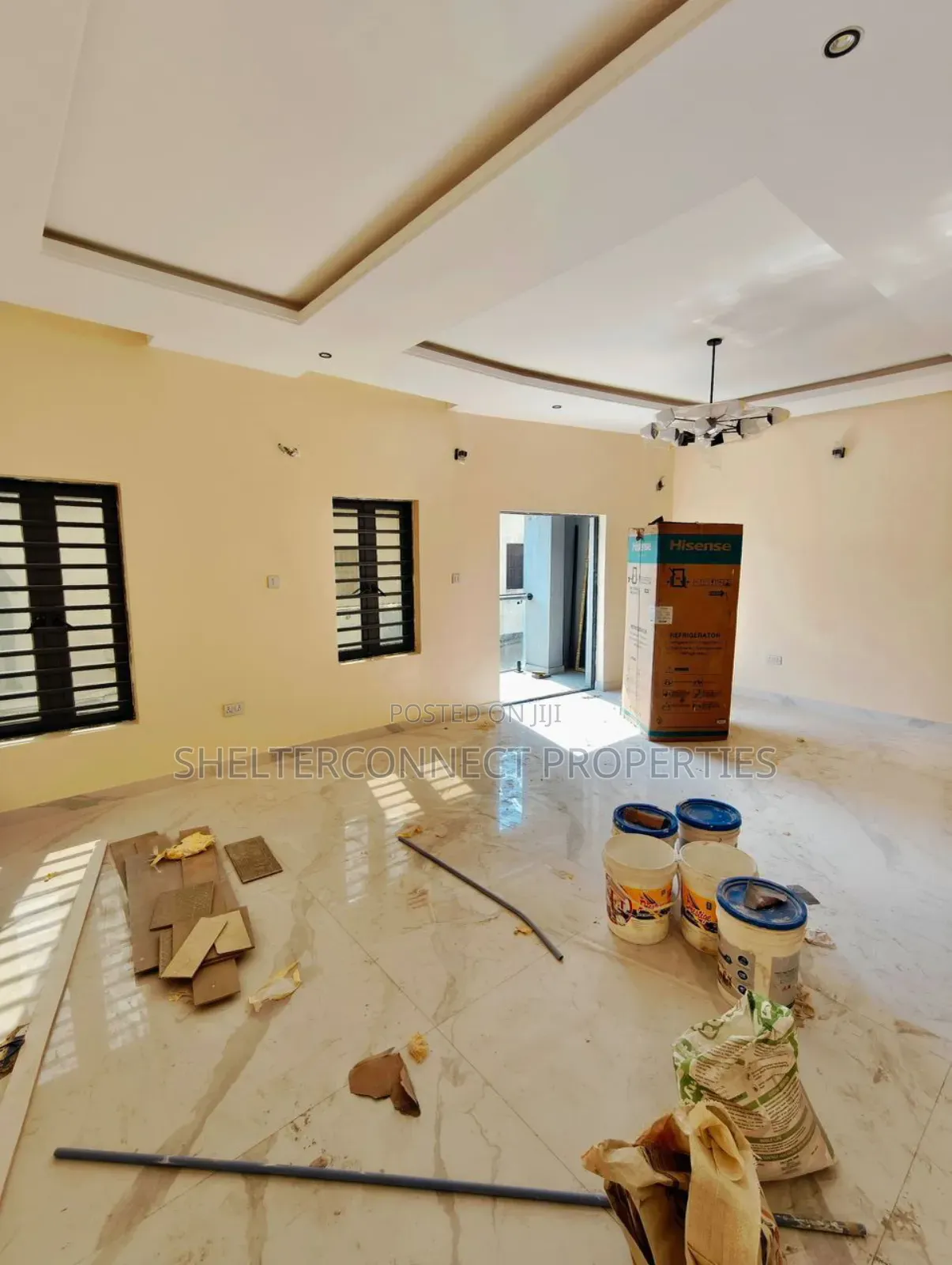 4bdrm Duplex in Allen Avenue for sale