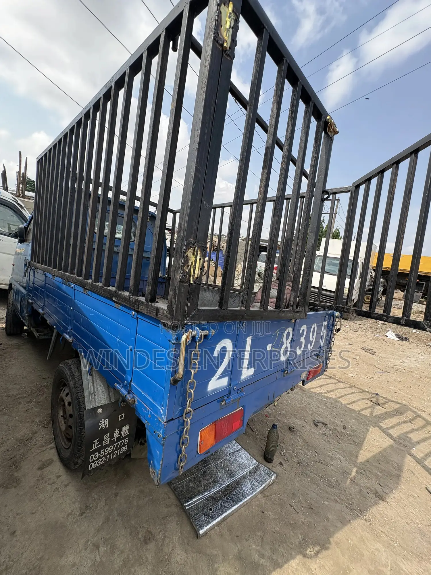 Ford Pronto + Suzuki Super Carry 2009 4plugs