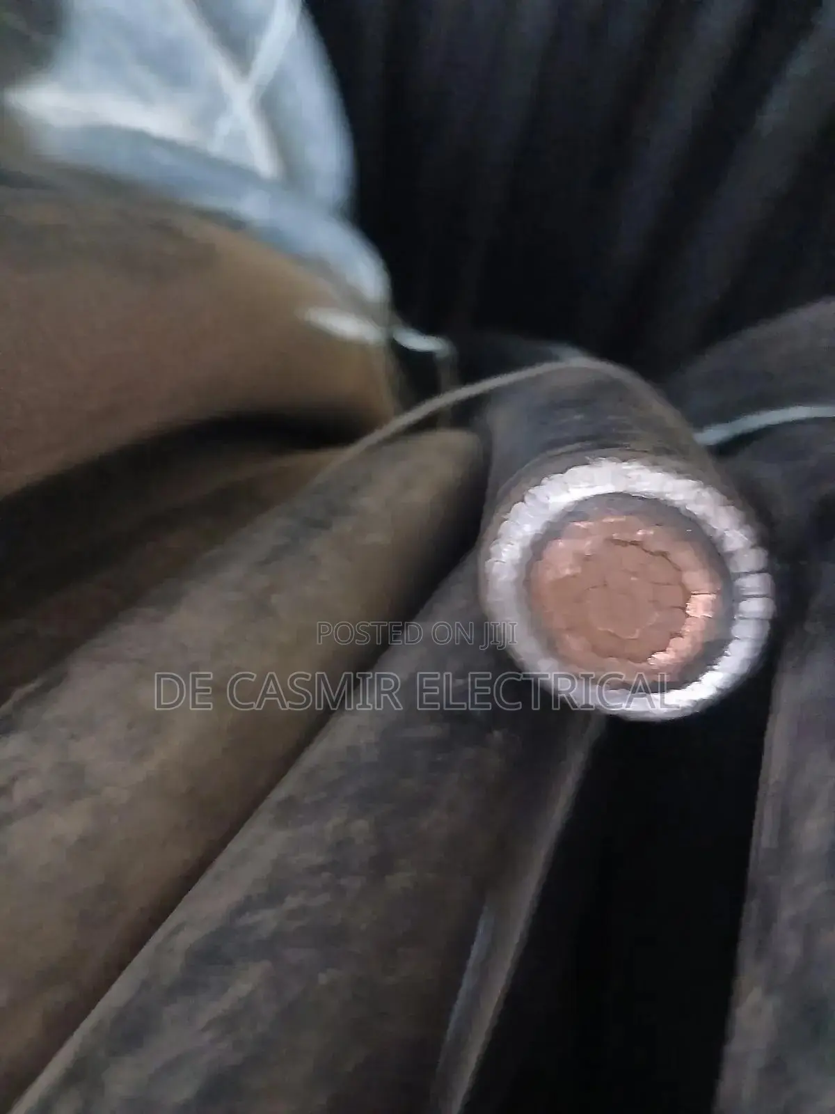 1x240mm2 Armoured Cable 600/1000 Volts