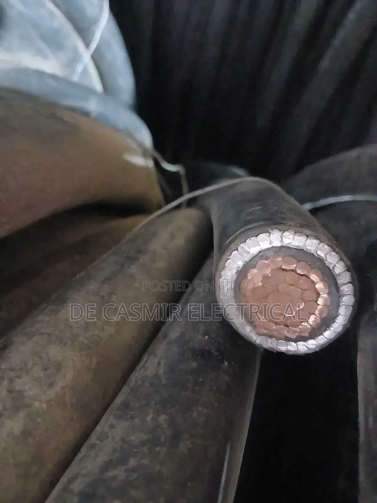 1x240mm2 Armoured Cable 600/1000 Volts