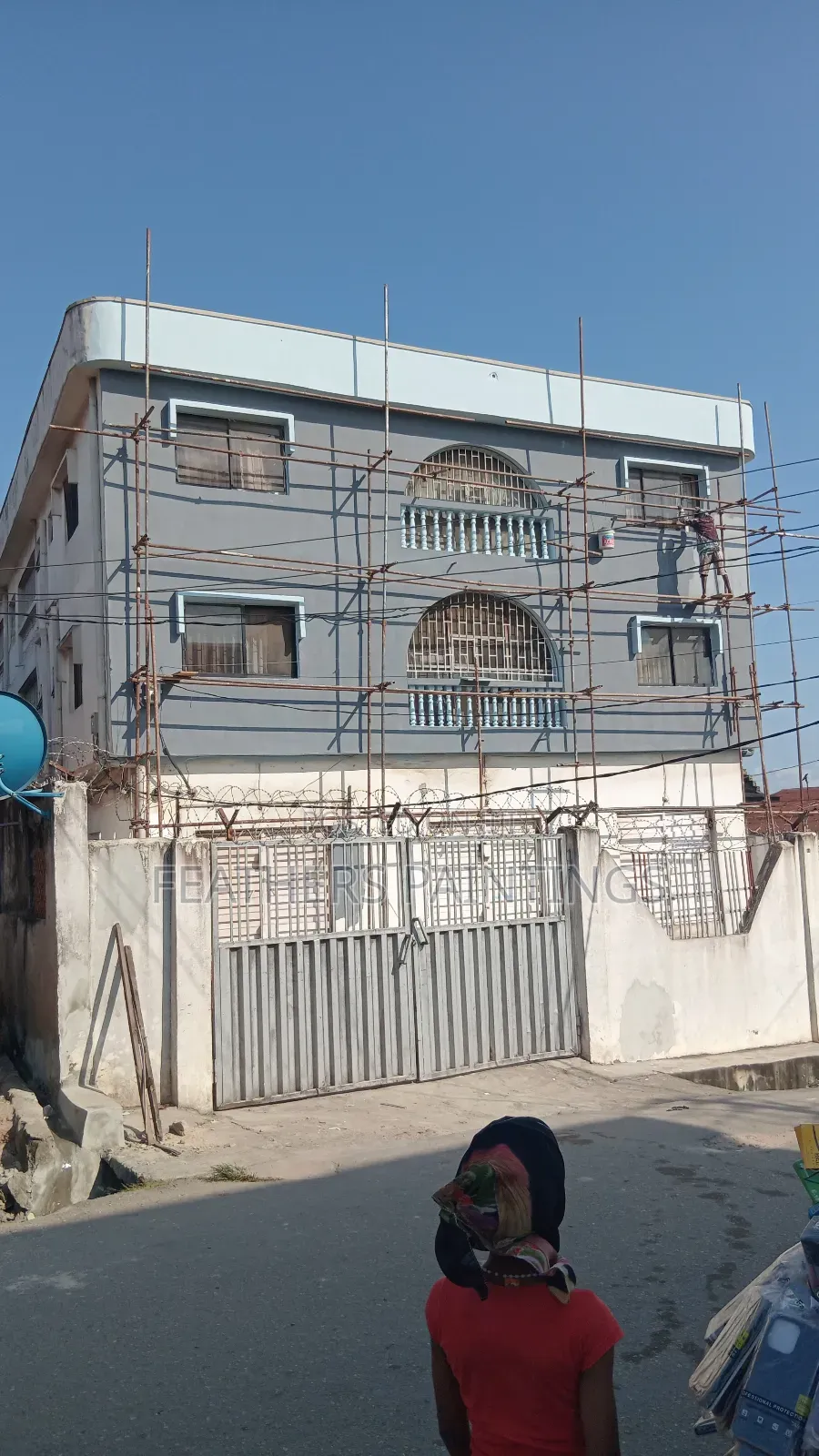 Professional Exterior House Screeding and Painting in Lagos