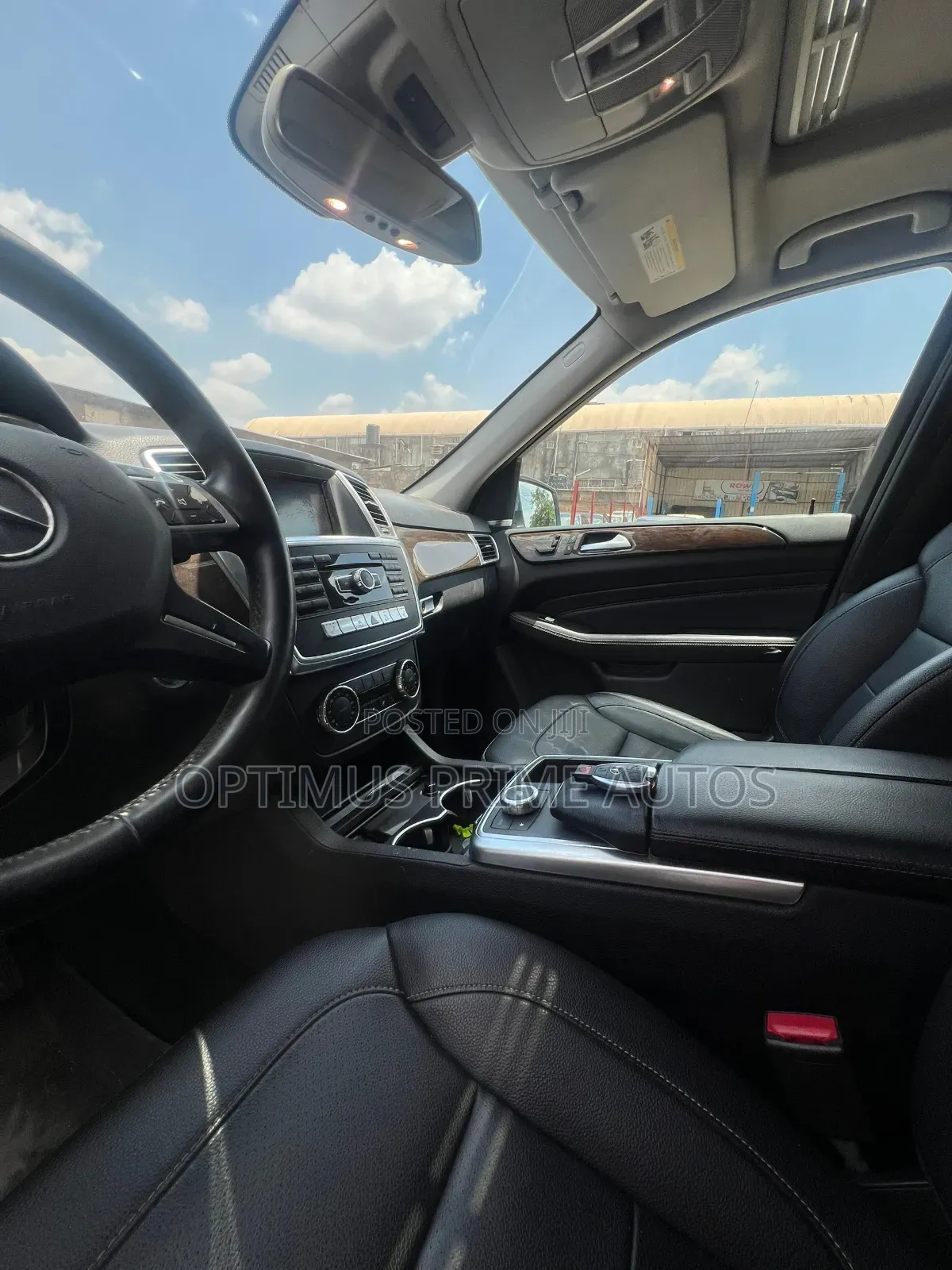 Mercedes-Benz M Class ML350 4MATIC 4dr SUV AWD (3.5L 6cyl 7A) 2015 Gray