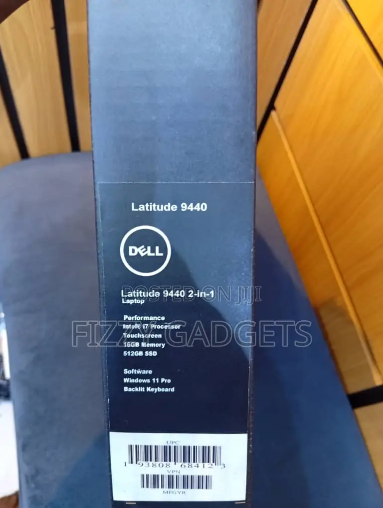 New Laptop Dell Latitude 9440 16GB Intel Core i7 SSD 512GB