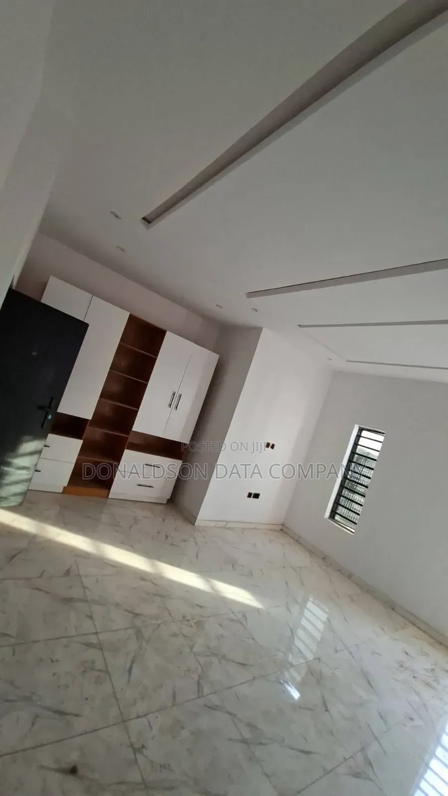Furnished 5bdrm Duplex in Omole Phase 1 for sale