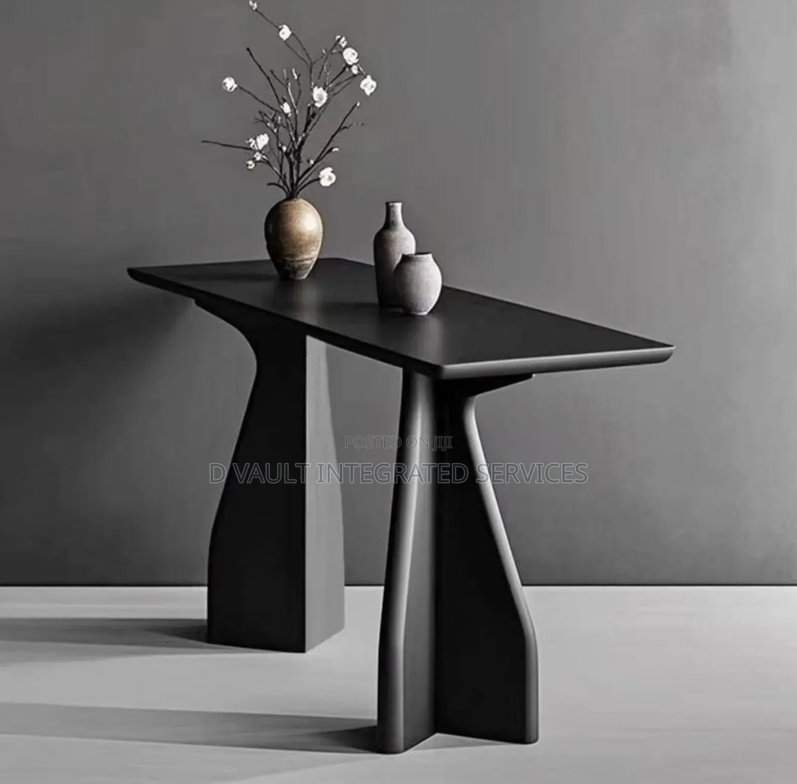 Console Table / Make Up Table