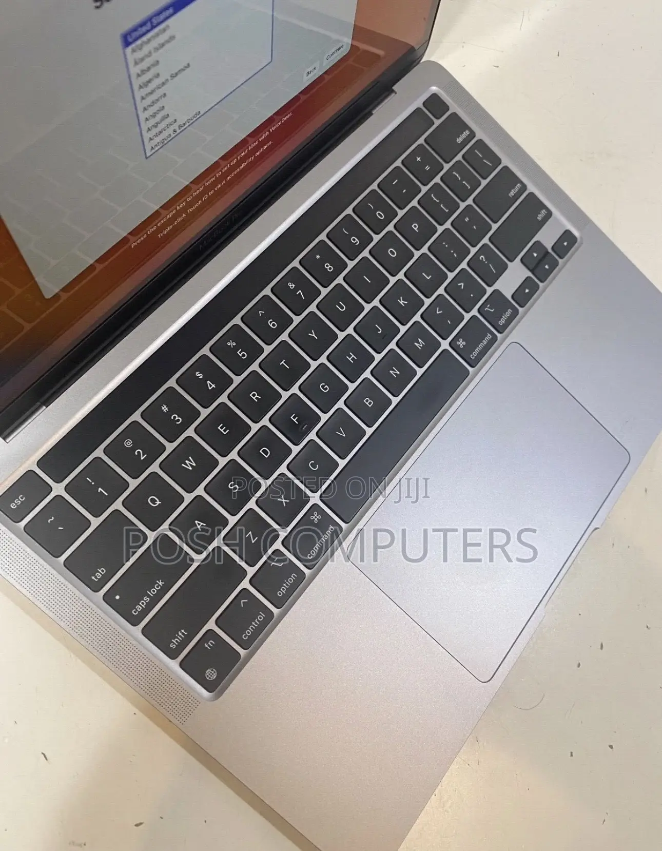 Laptop Apple MacBook Pro 2020 M1 16GB Apple M1 SSD 512GB