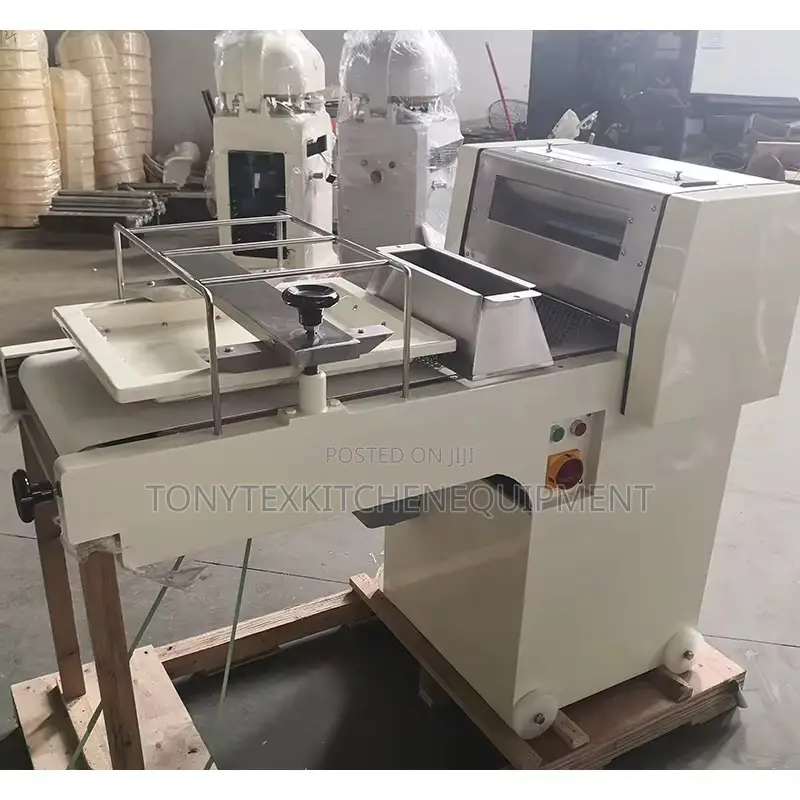 Commercial Dough Moulder