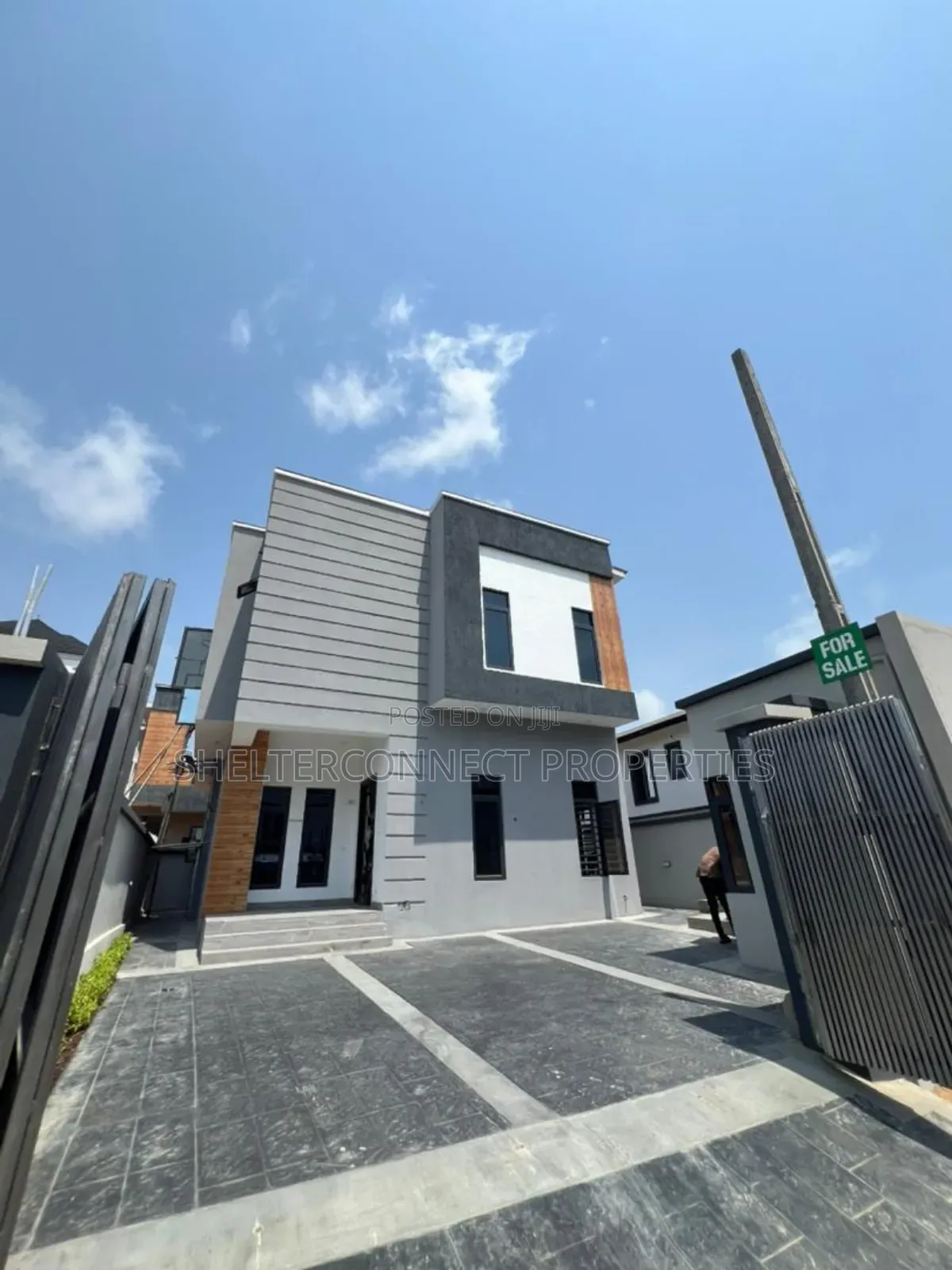 4bdrm House in Chevron for sale