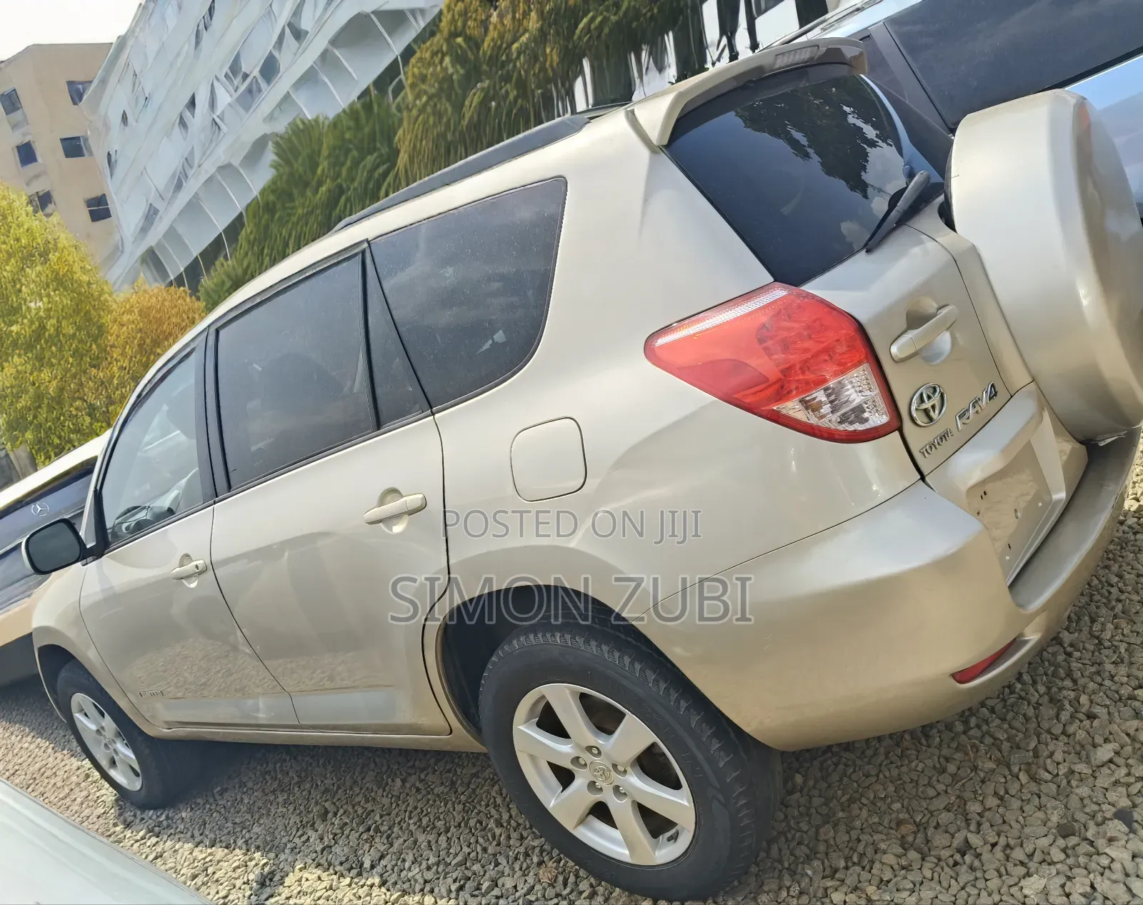 Toyota RAV4 2.4 2008 Gold