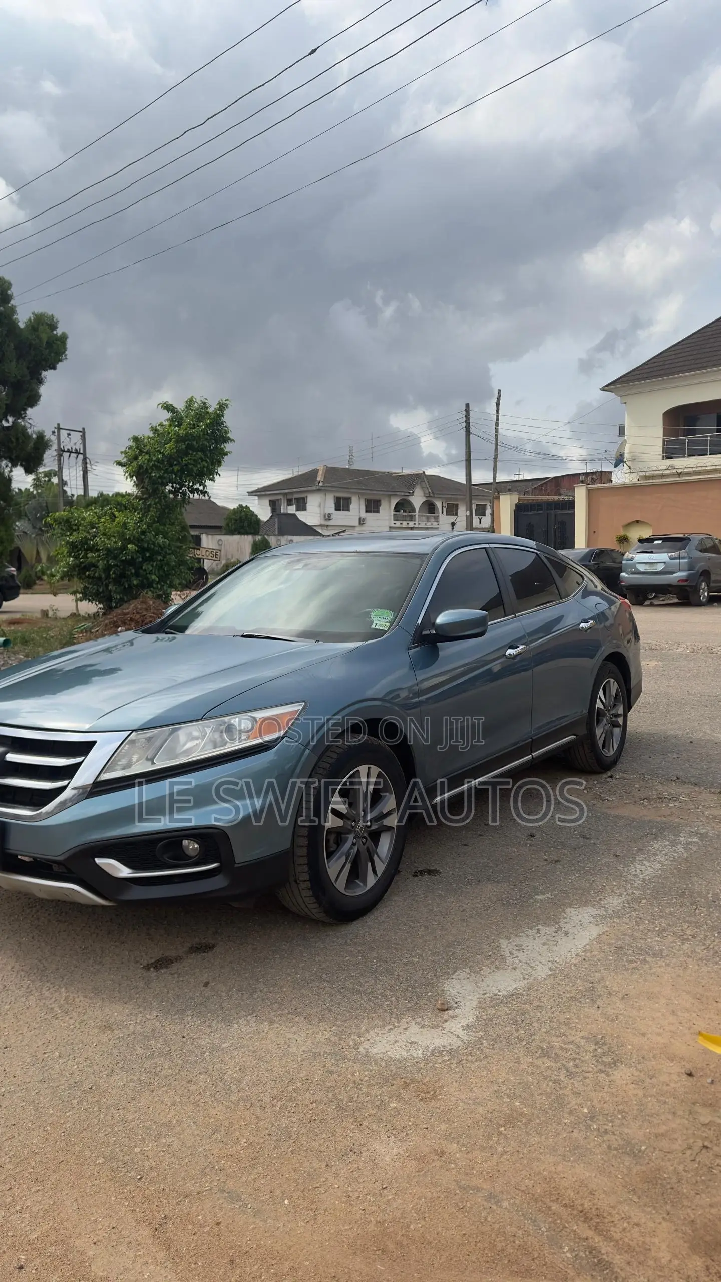 Honda Crosstour 2013 Blue