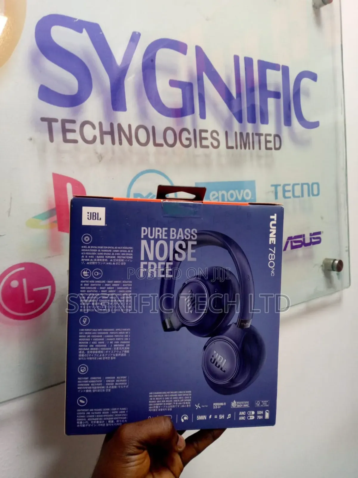 JBL Tune 780nc Headphone