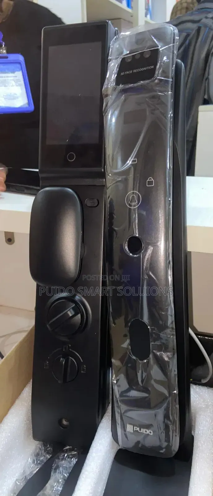 Smart Door Lock With Video Surveillance