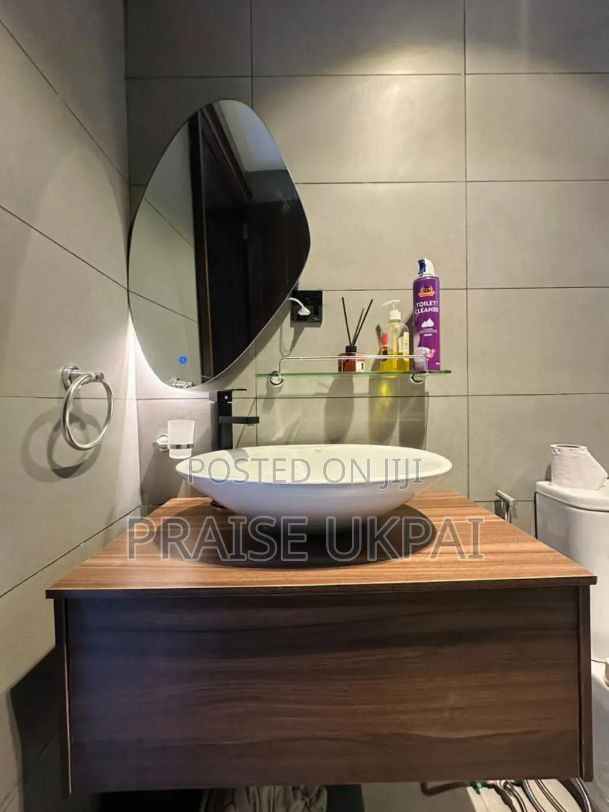 2 Bedroom With Ps5 Lekki Phase 1