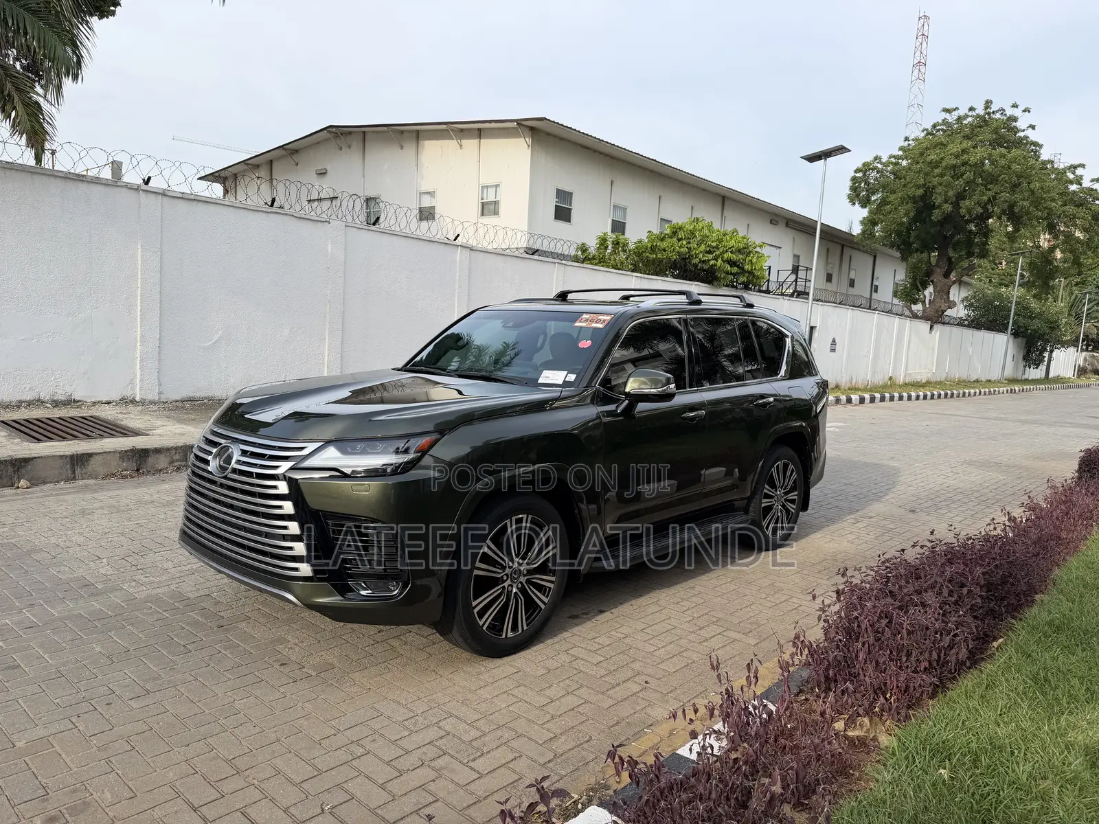 Lexus LX 600 2023 Green