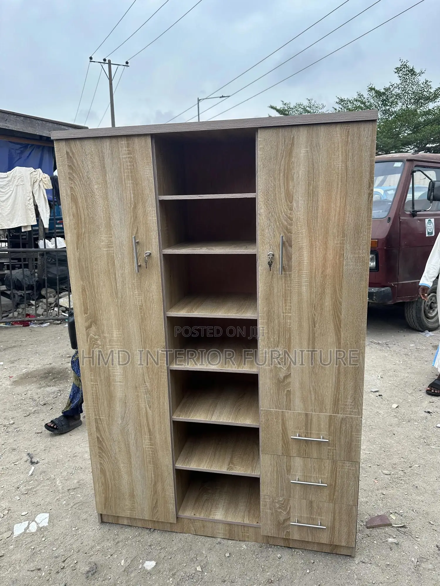 Wardrobe 4by6