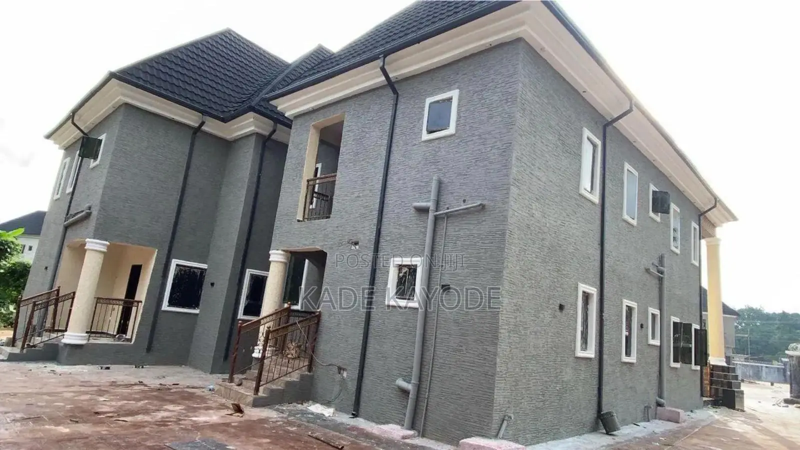 Exterior Gravitex Paint