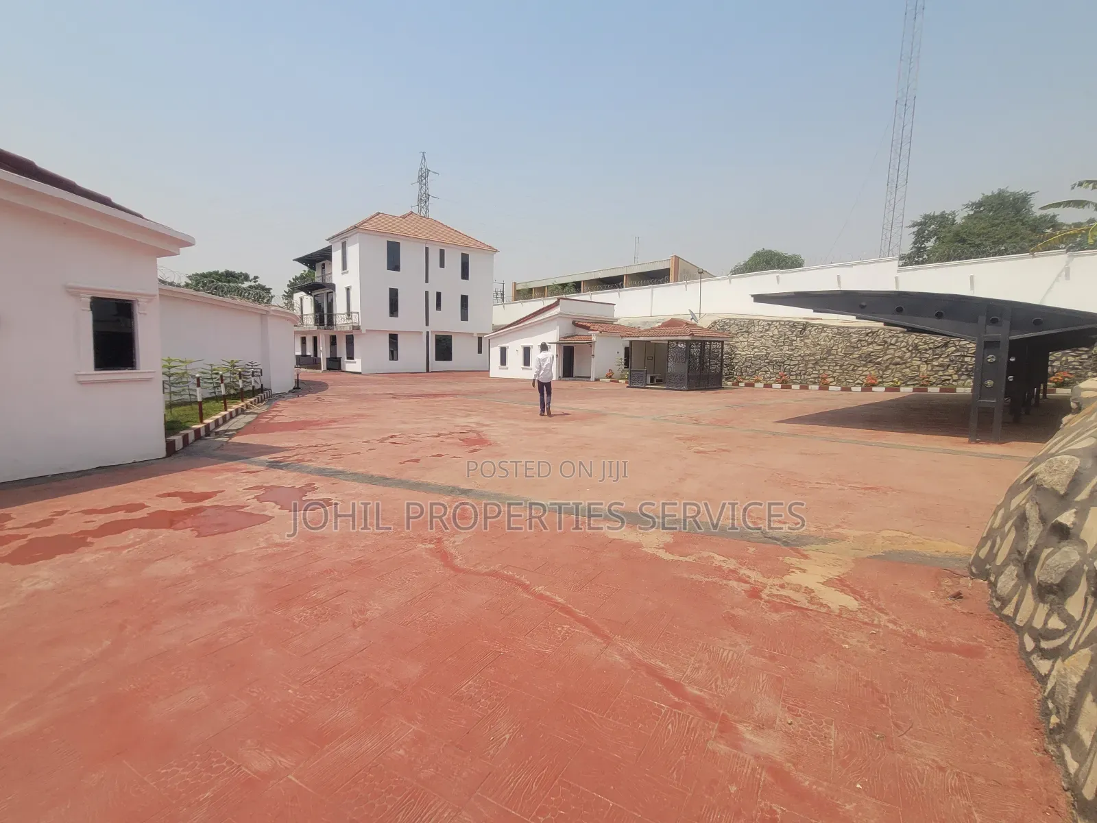 6bdrm Duplex in Asokoro for sale