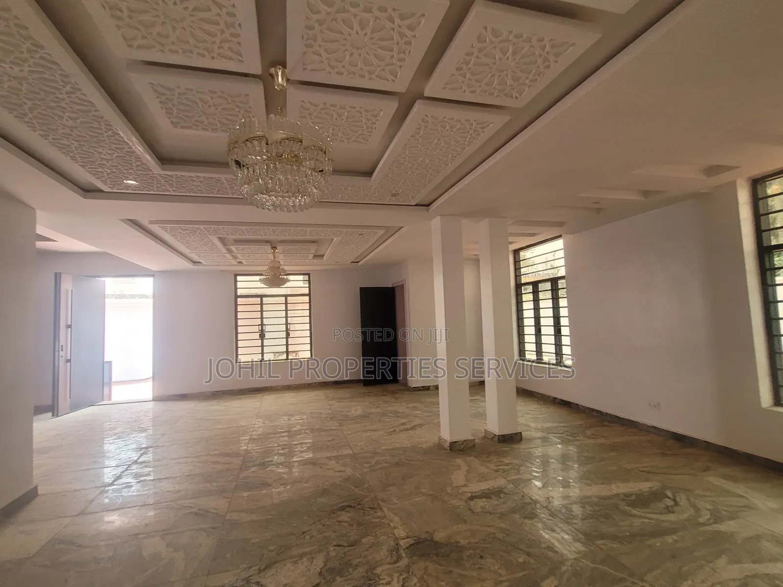 6bdrm Duplex in Asokoro for sale