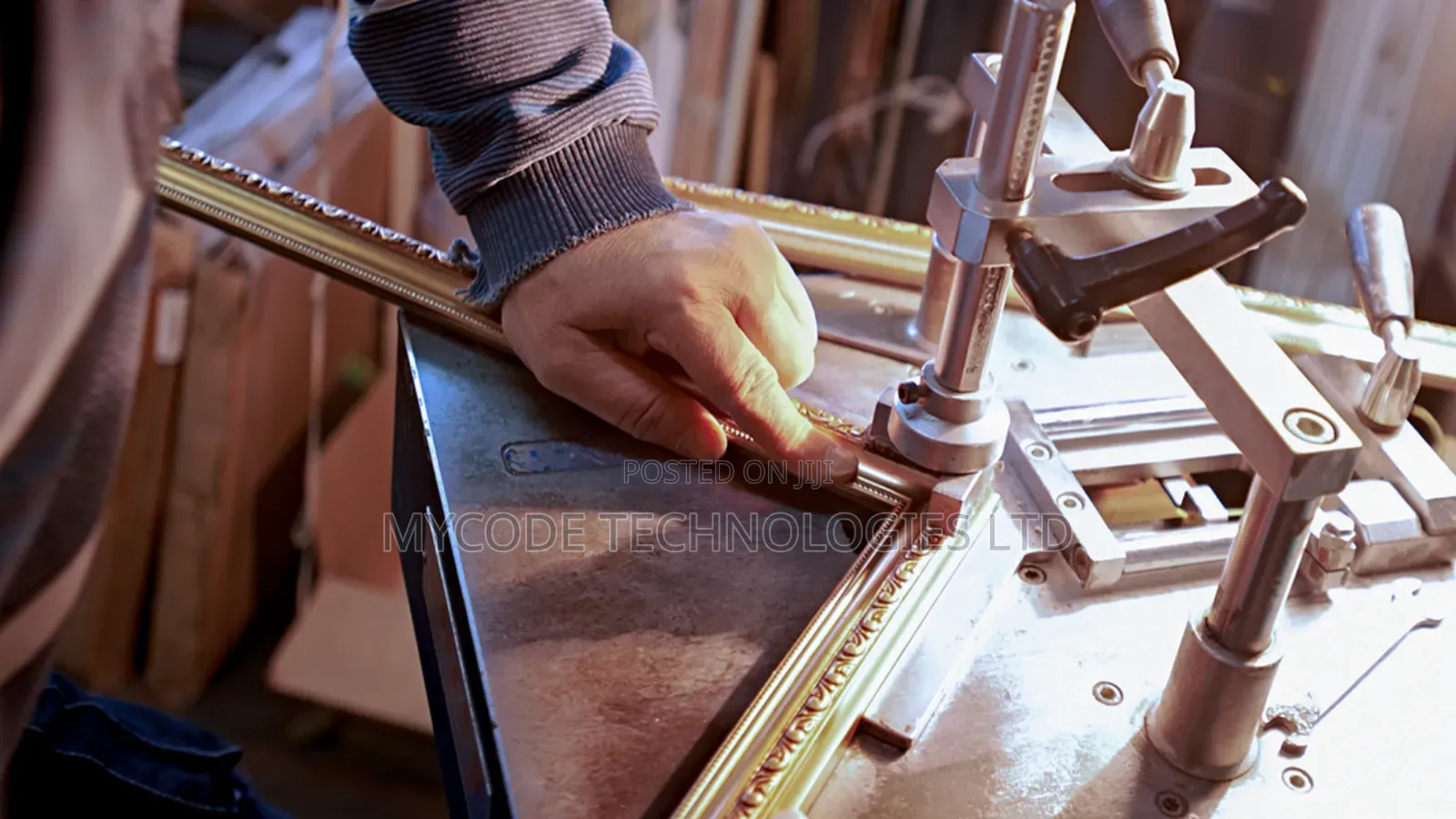 Frame Materials | Photo Frame Supplies | Glass | Moulding | Board