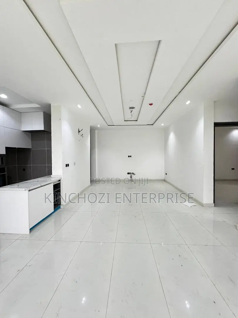 2bdrm Block of Flats in Lekki Phase 1 for sale