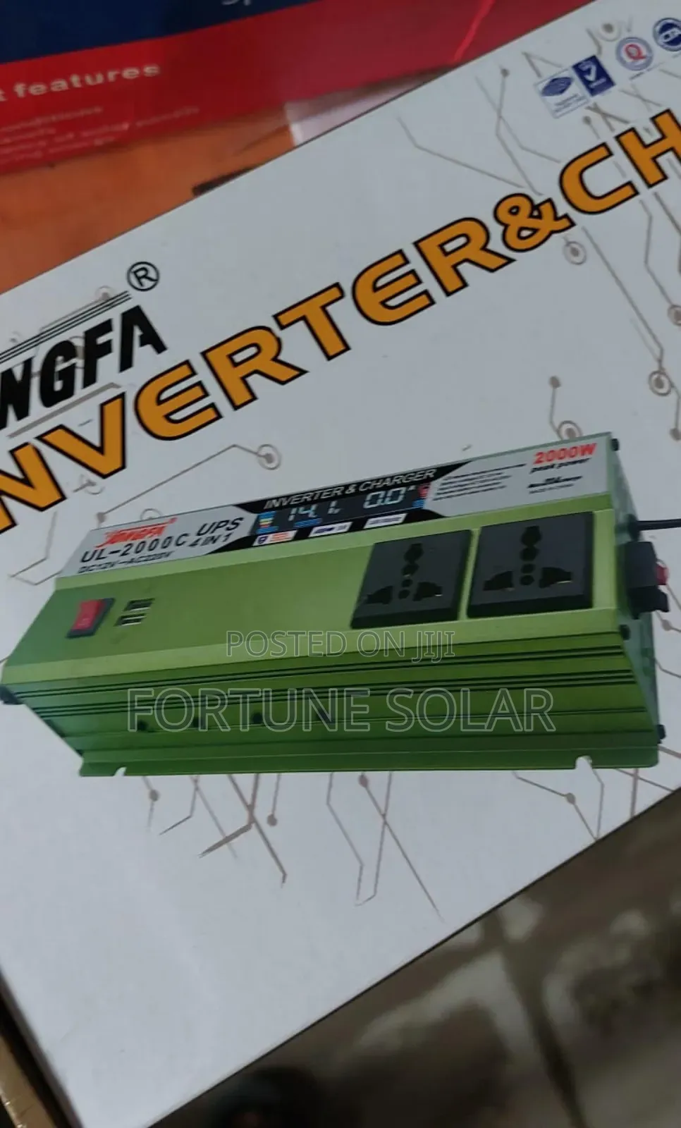 2000w Sachet Inverter With Charger With Digital Display.