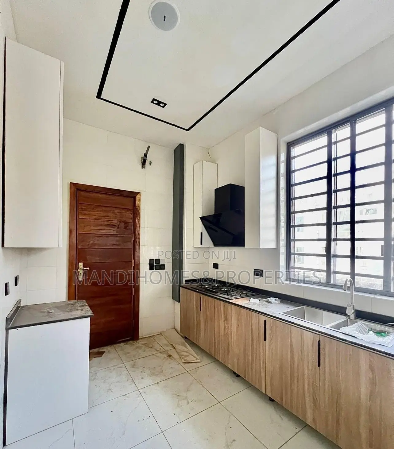 2bdrm Apartment in Lekki for sale