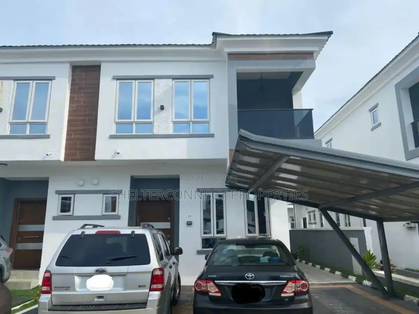Furnished 4bdrm Duplex in Ikate for sale
