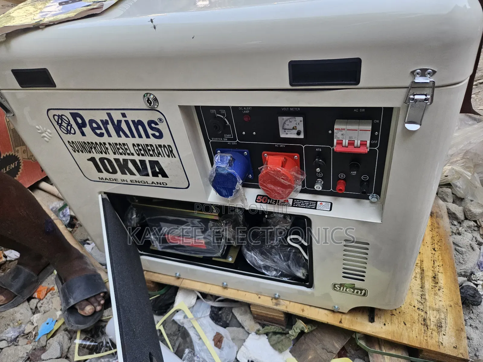 Perkins 10kva Diesel 3face Generator – Perfect for Construction Sites