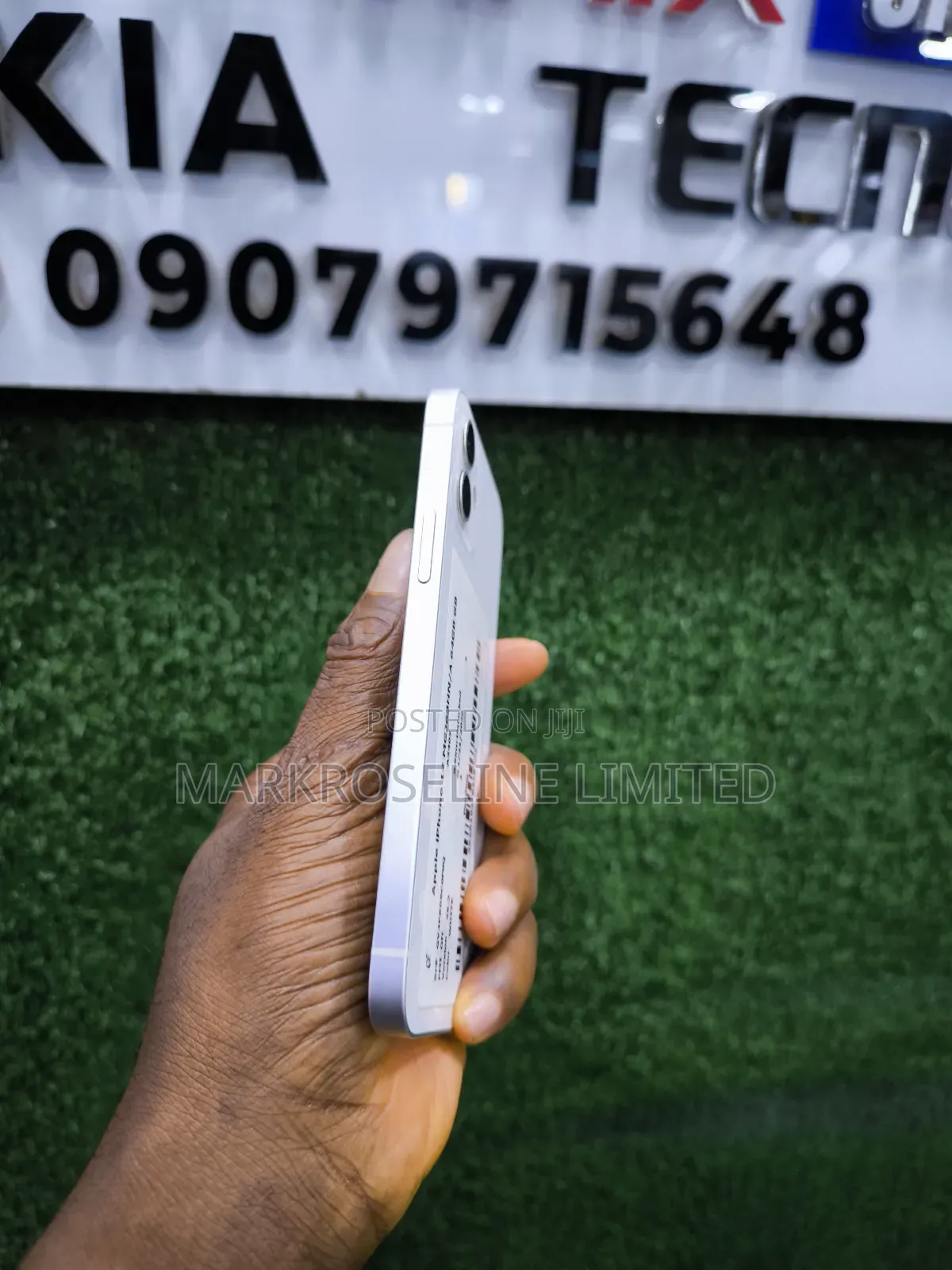 Apple iPhone 12 64 GB White