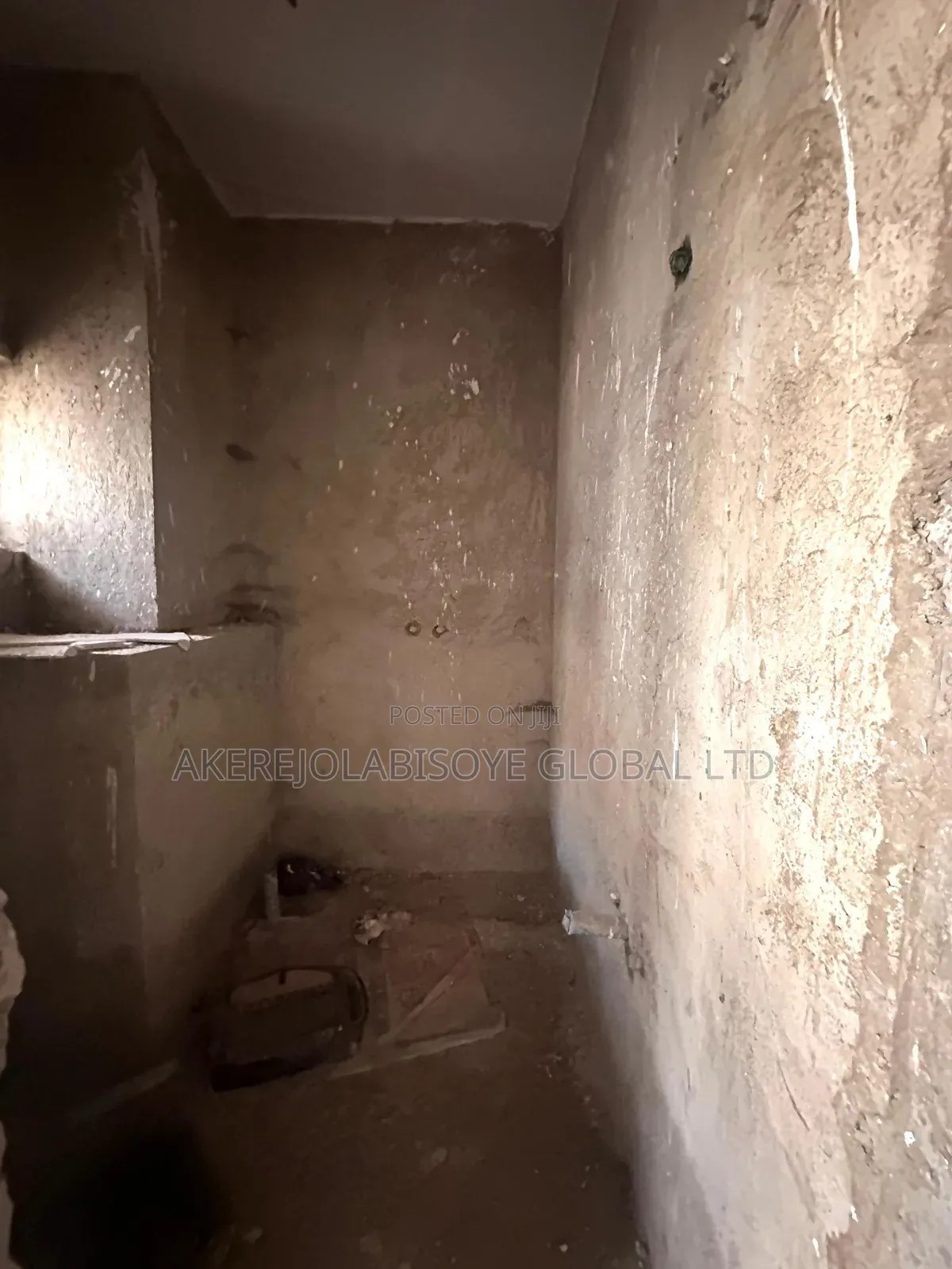 3bdrm Apartment in Jahi Gilmore, Abuja for sale