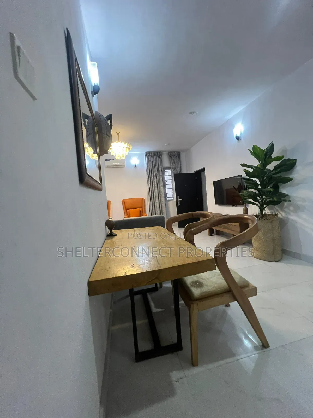 Fully Furnished 2 Bedroom Apartment