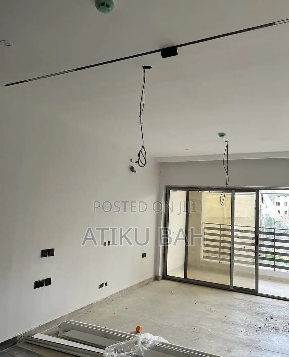 4bdrm Townhouse/Terrace in Life Camp for Sale