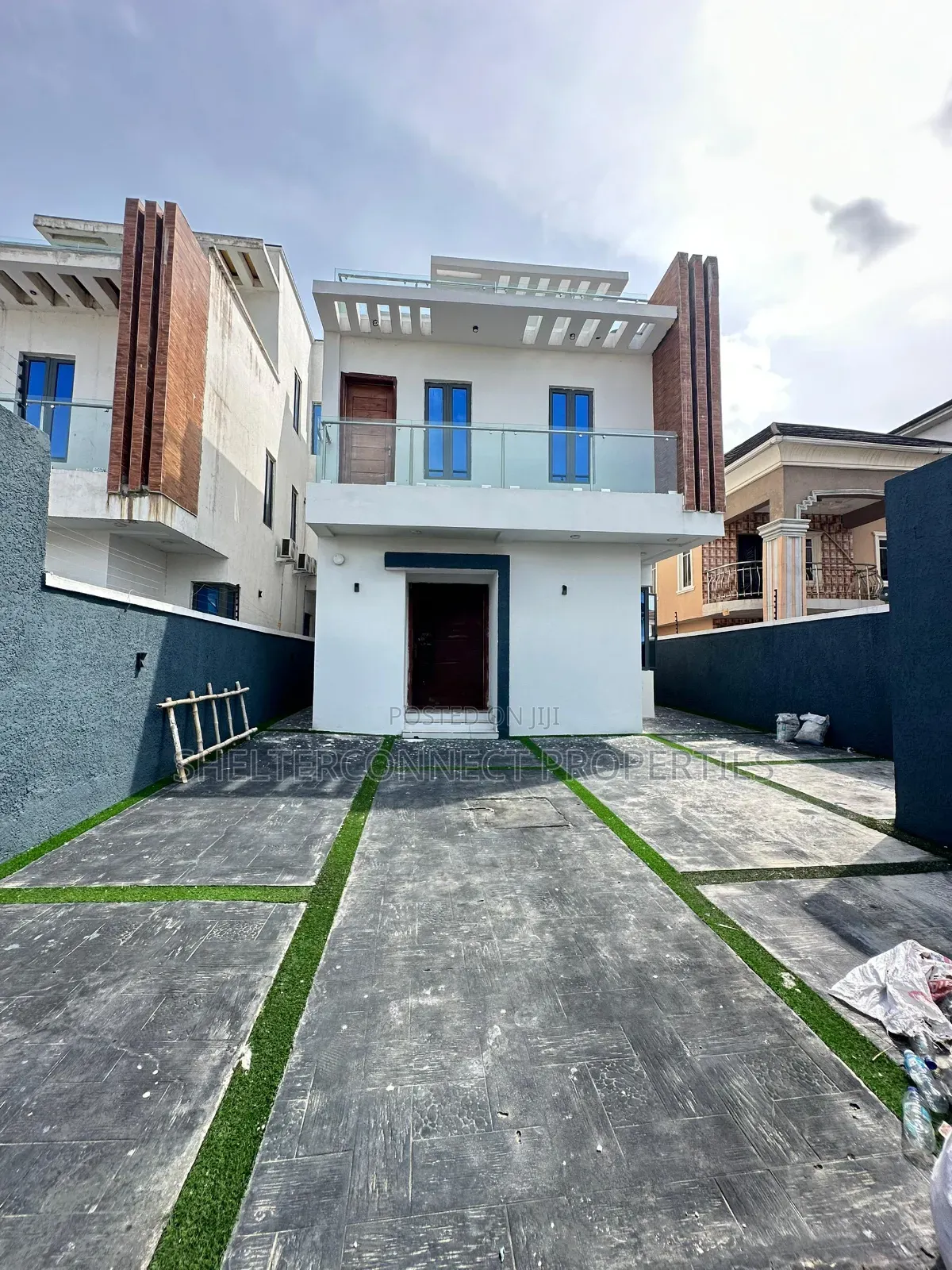 5bdrm Duplex in Ado / Ajah for rent