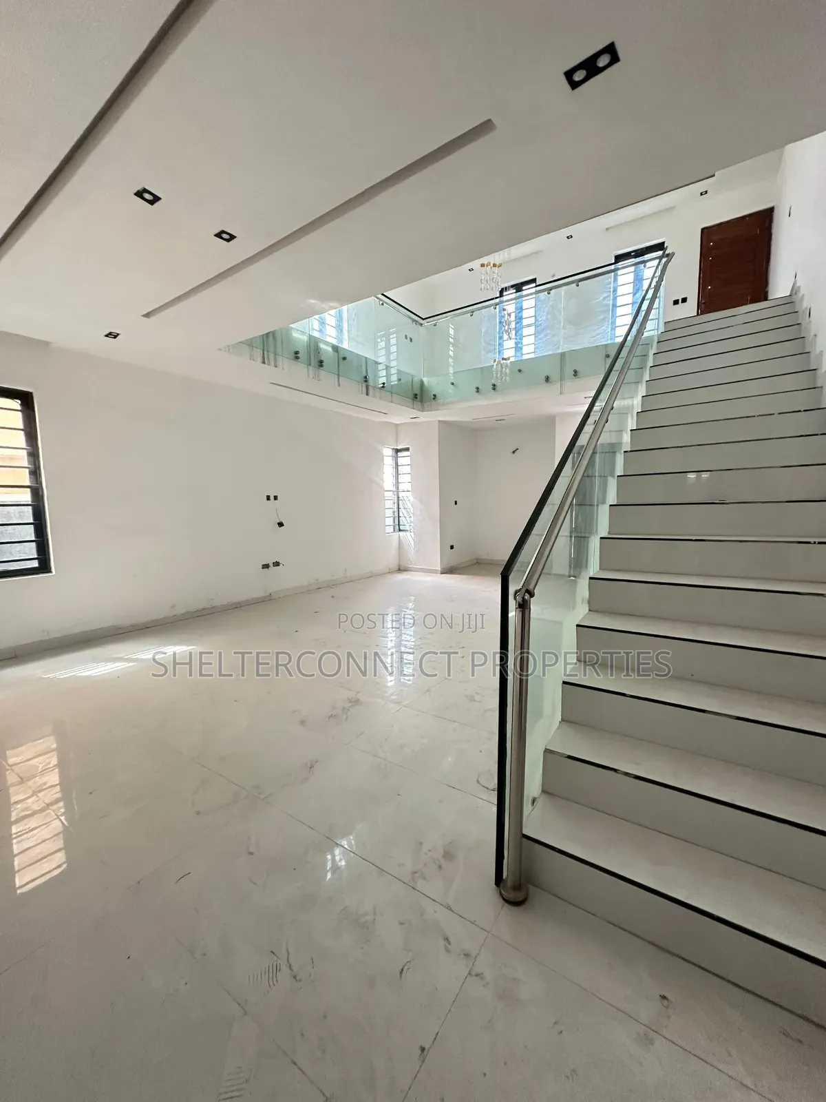 5bdrm Duplex in Ado / Ajah for rent