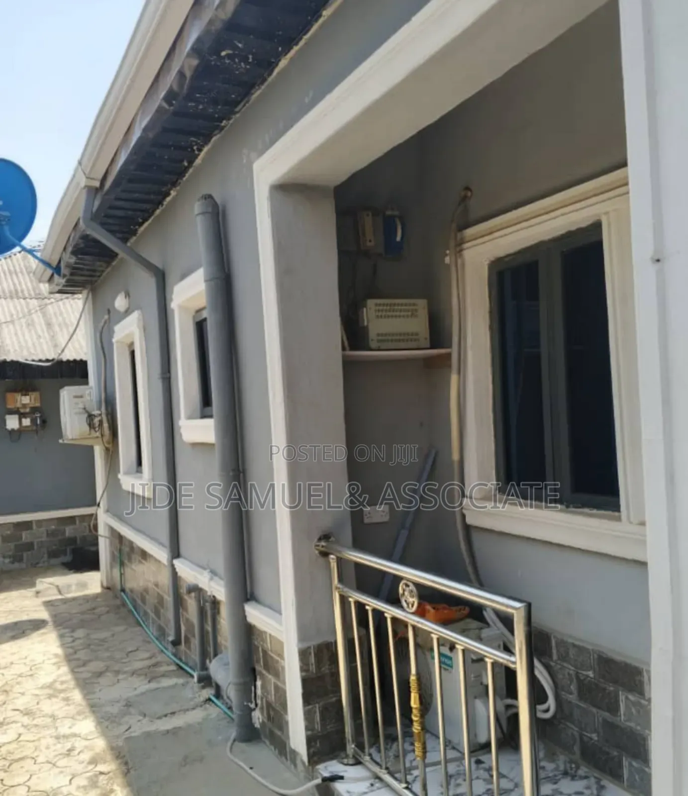 Furnished 2bdrm Bungalow in Ayobo for sale