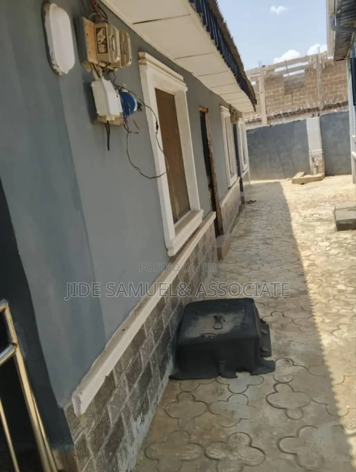 Furnished 2bdrm Bungalow in Ayobo for sale