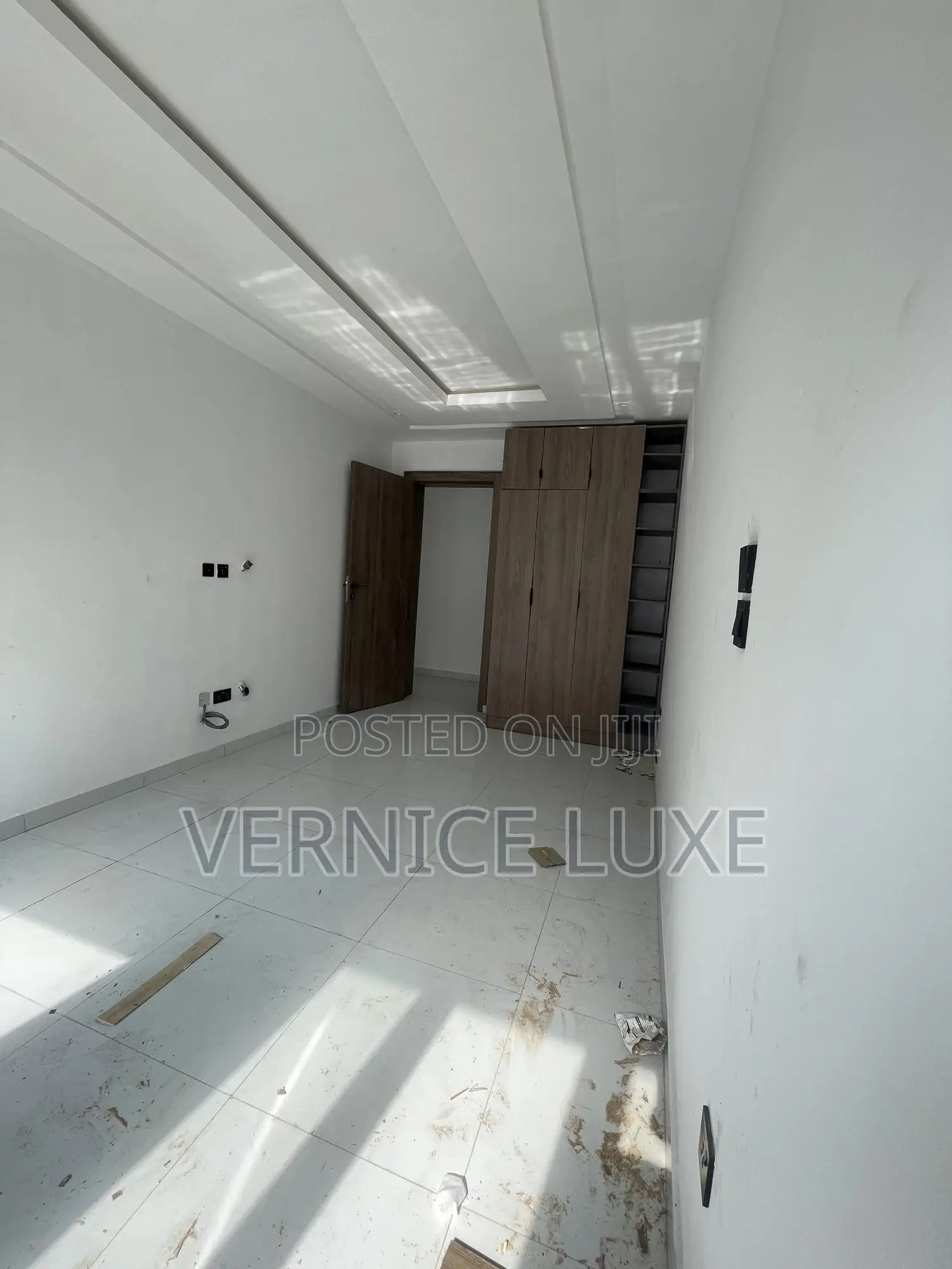 2bdrm Block of Flats in Ikate, Lekki for sale