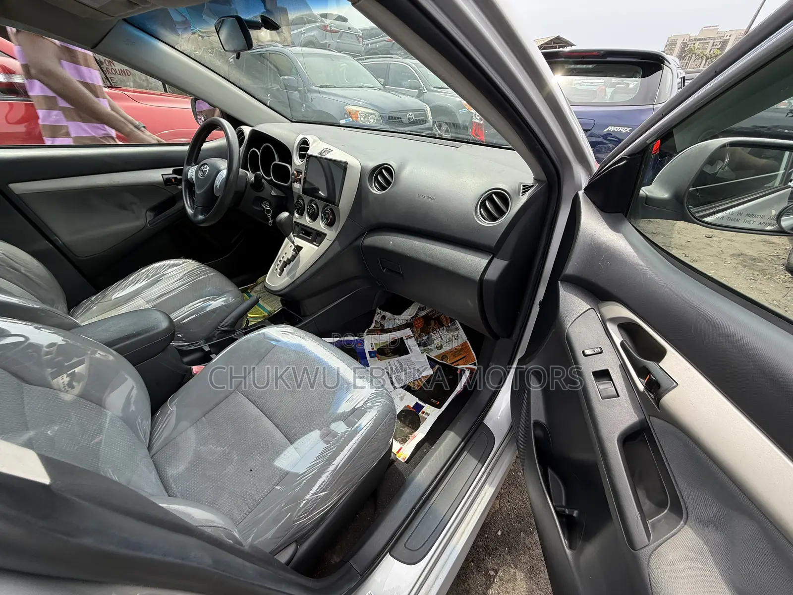 Toyota Matrix S Hatchback AWD (2.4L 4cyl 4A) 2010 Silver